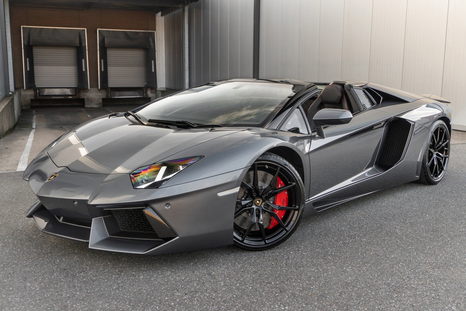 Lamborghini Aventador LP700-4