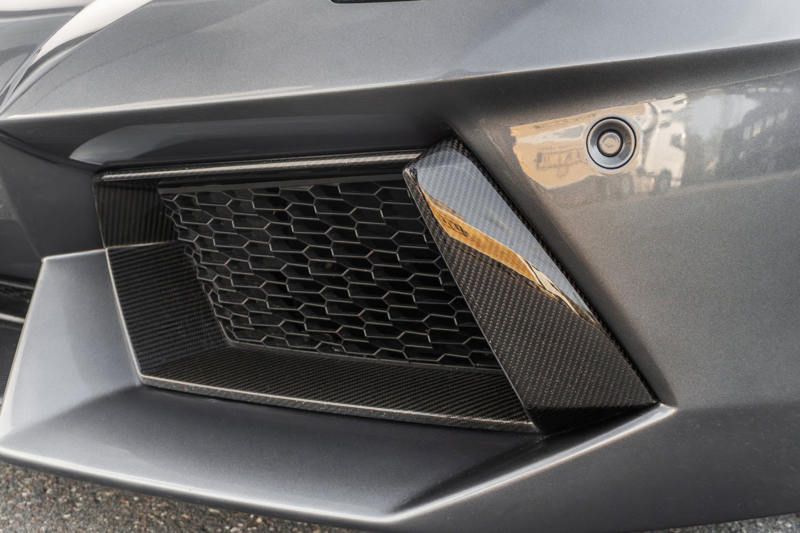 Lamborghini Aventador LP700-4