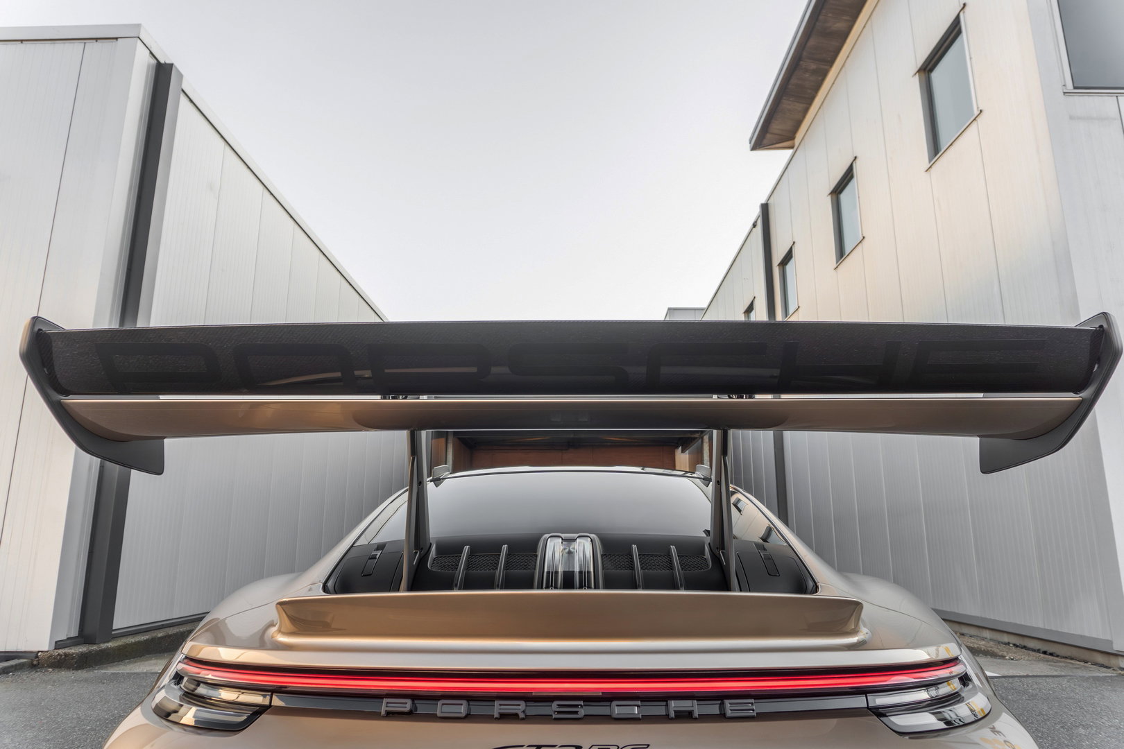 Porsche 911 (992) GT3 RS
