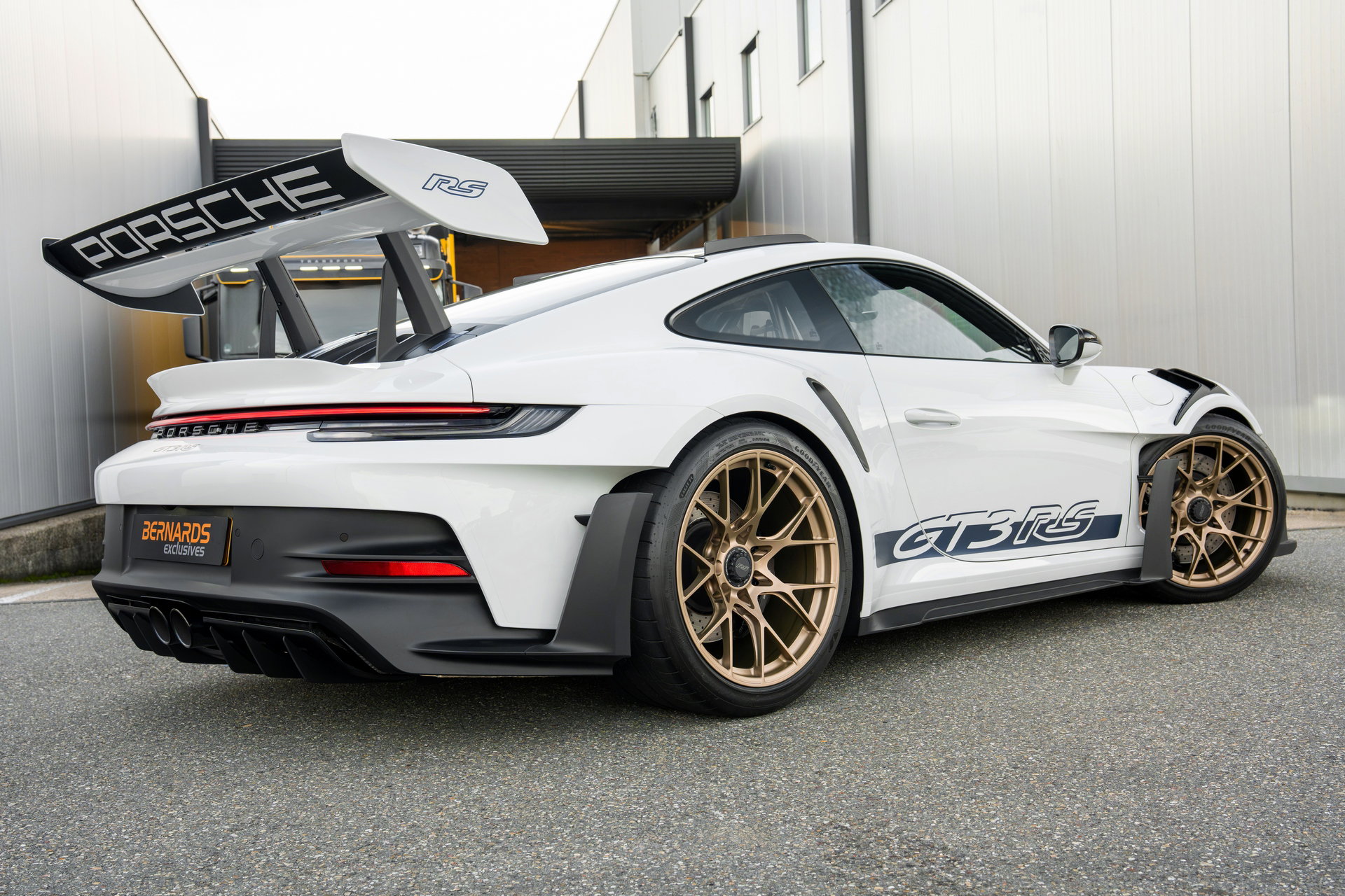Porsche 911 (992) GT3 RS