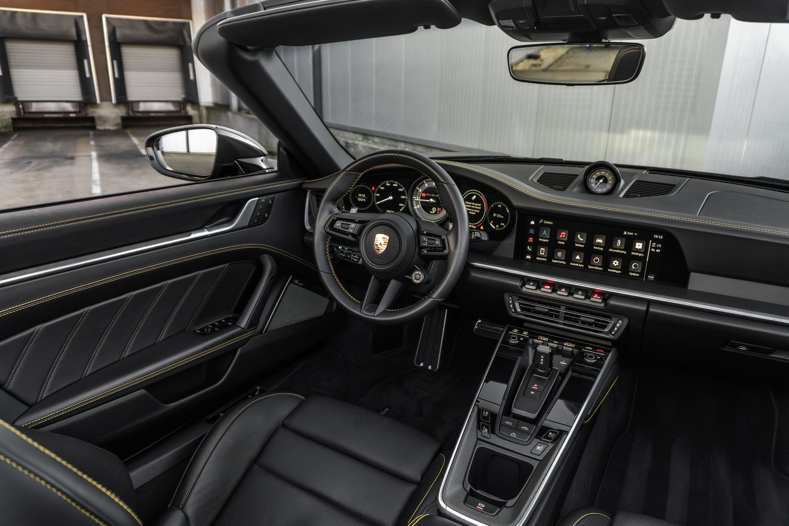 Porsche 911 (992) Turbo S Cabriolet