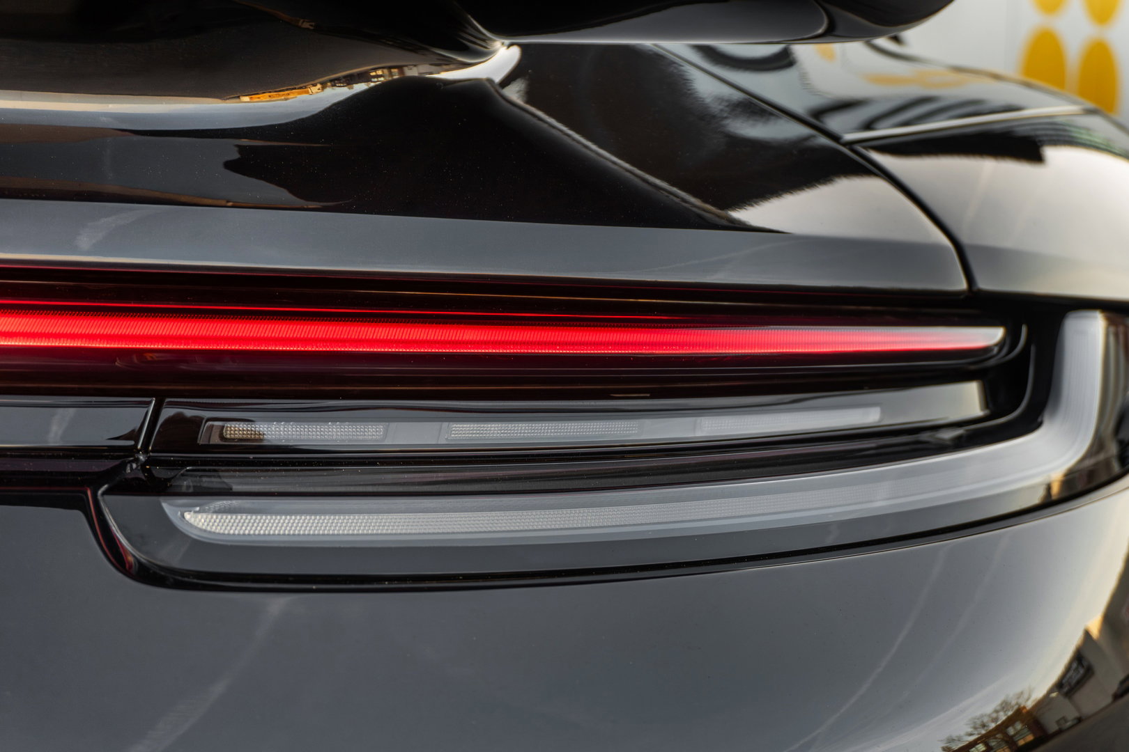 Porsche 911 (992) Turbo S Cabriolet