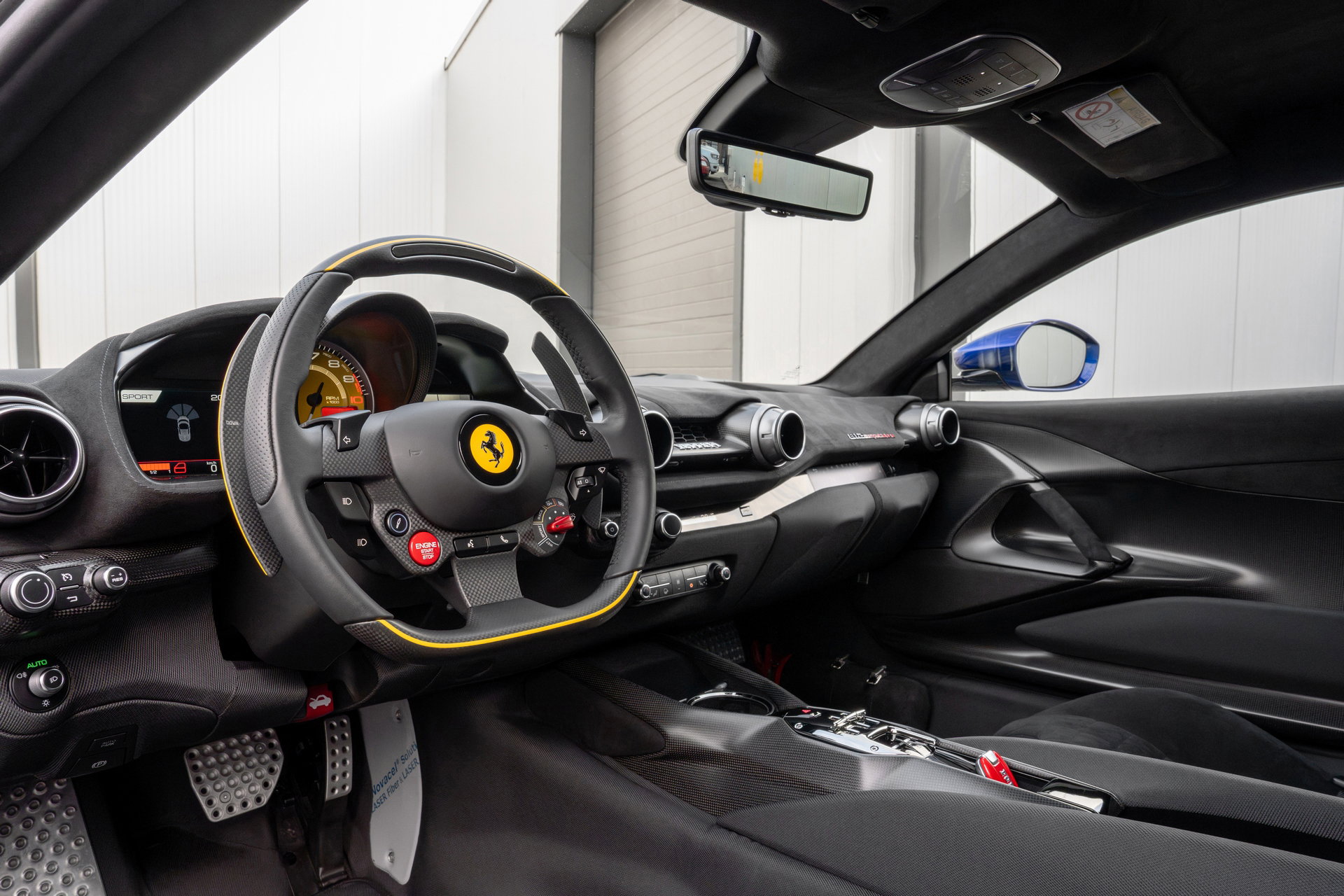 Ferrari 812 Competizione