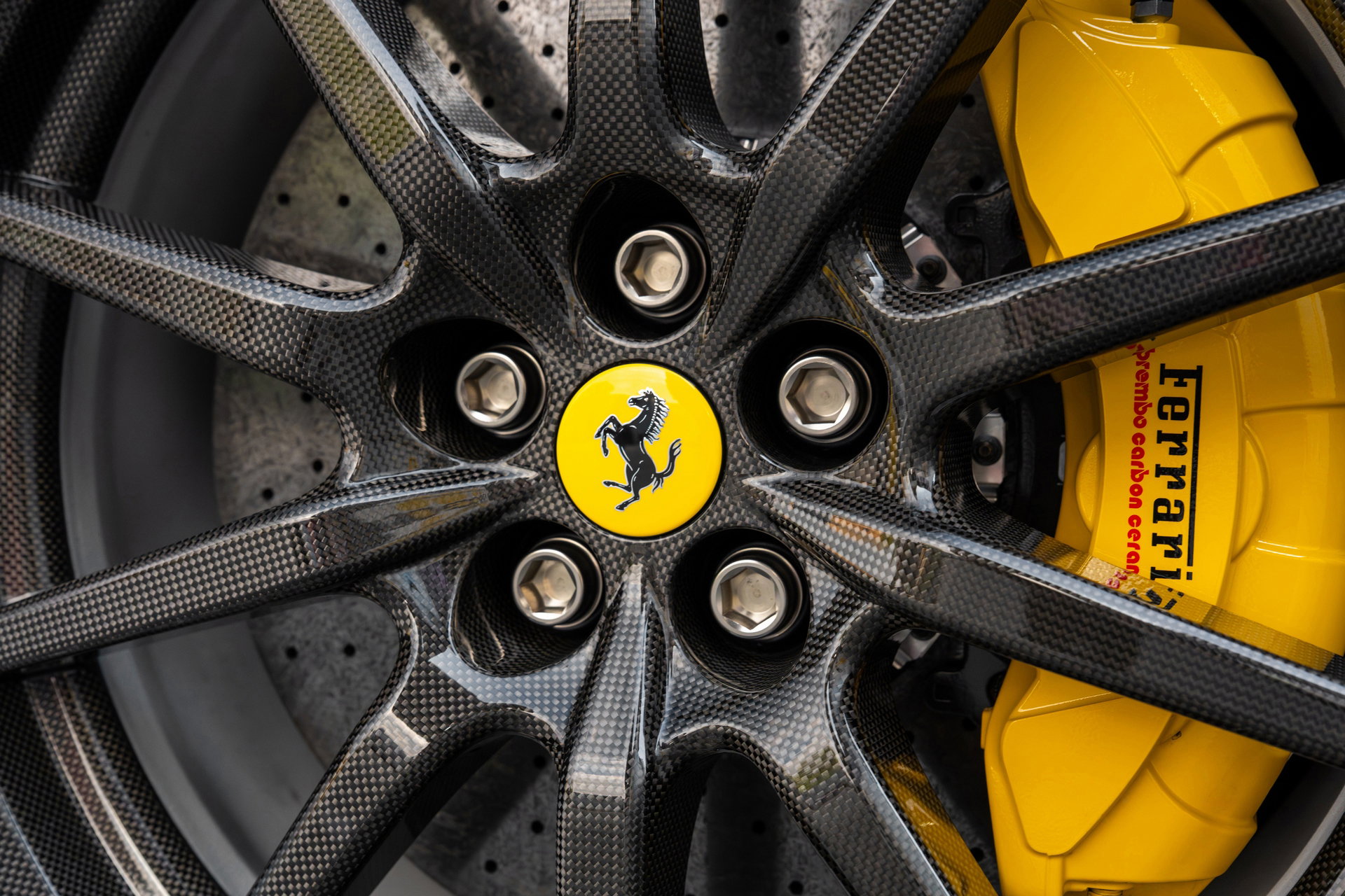 Ferrari 812 Competizione
