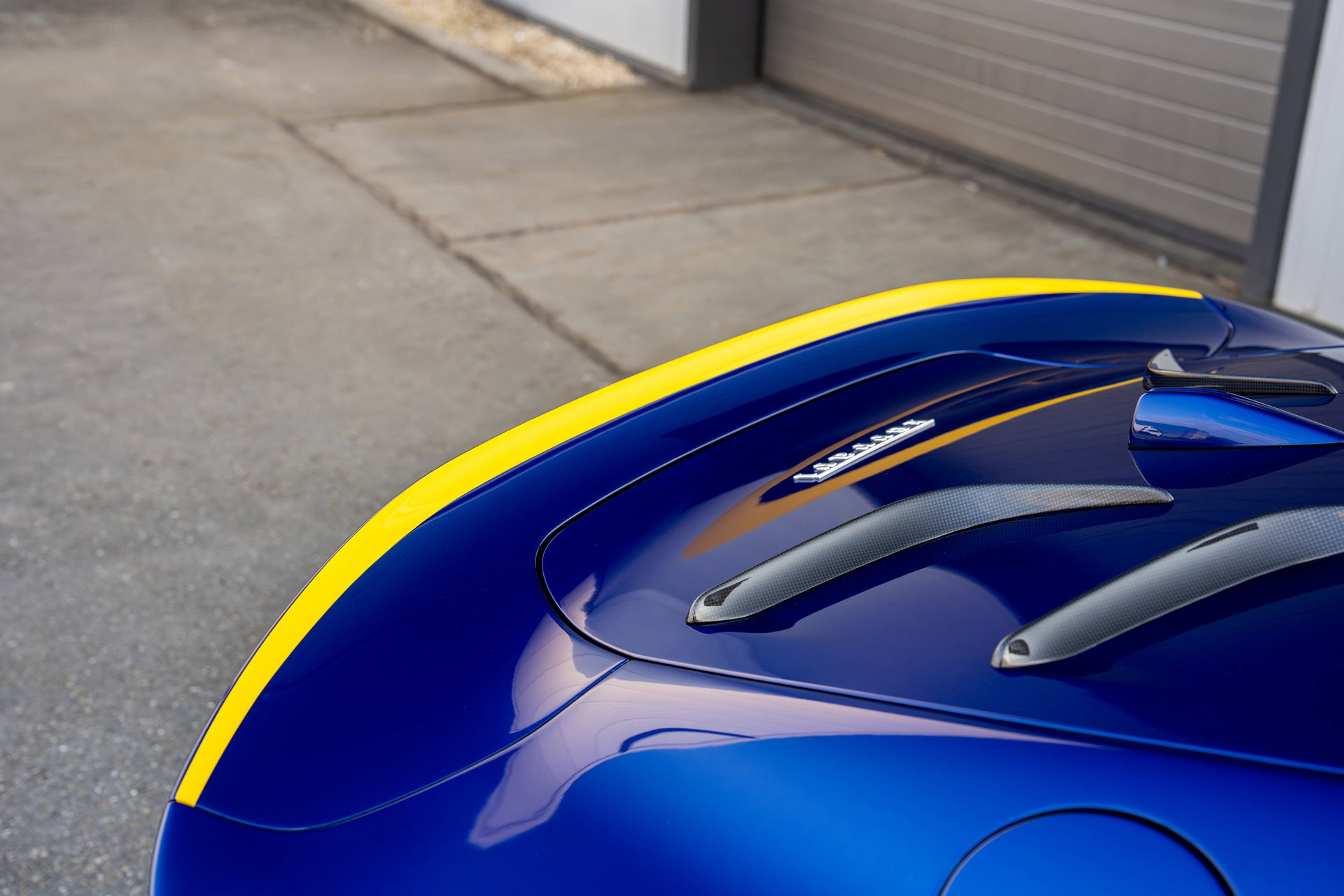 Ferrari 812 Competizione