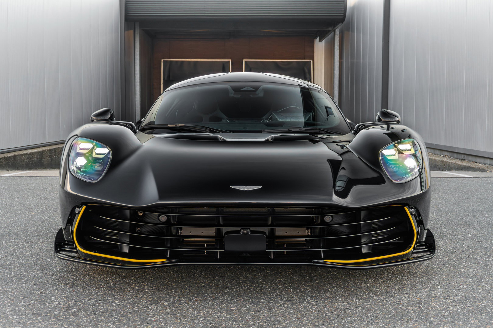 Aston Martin Valhalla