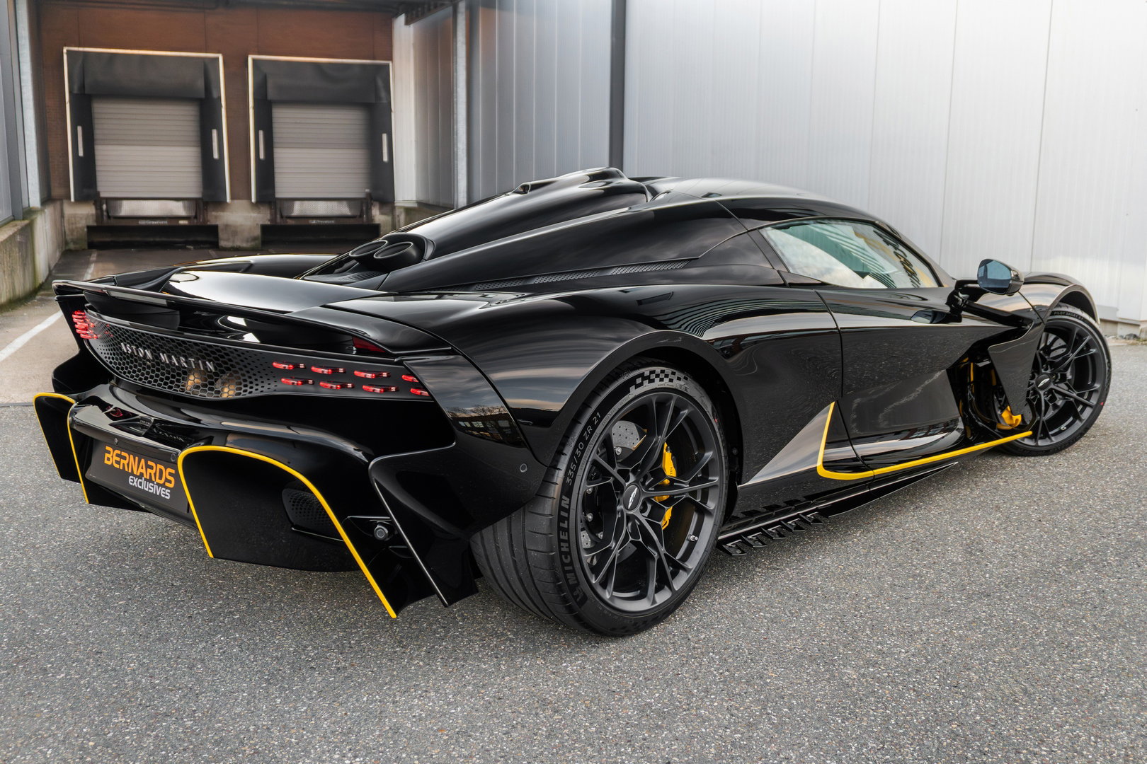 Aston Martin Valhalla