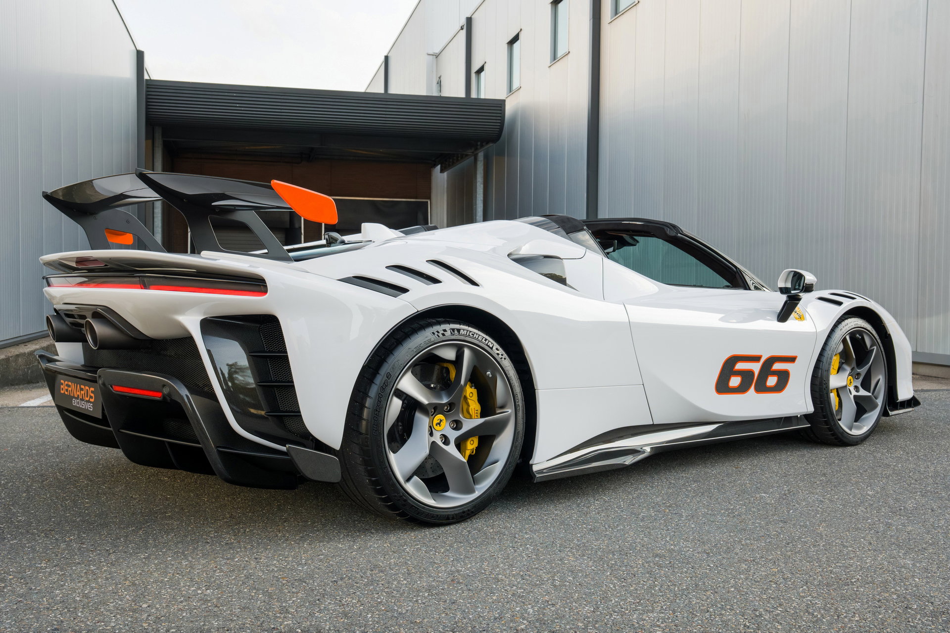 Ferrari SF90 XX Spider