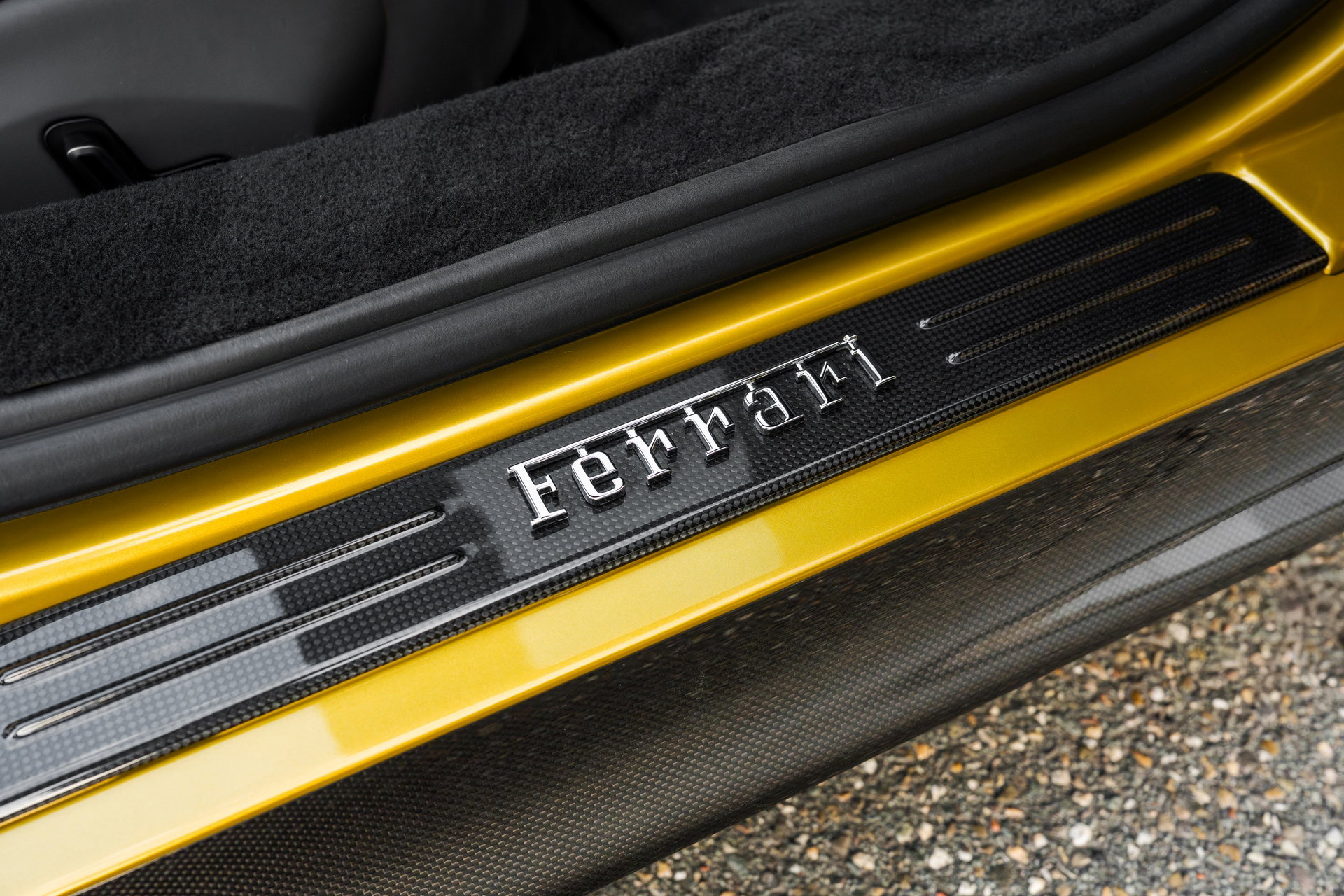 Ferrari SF90 Spider
