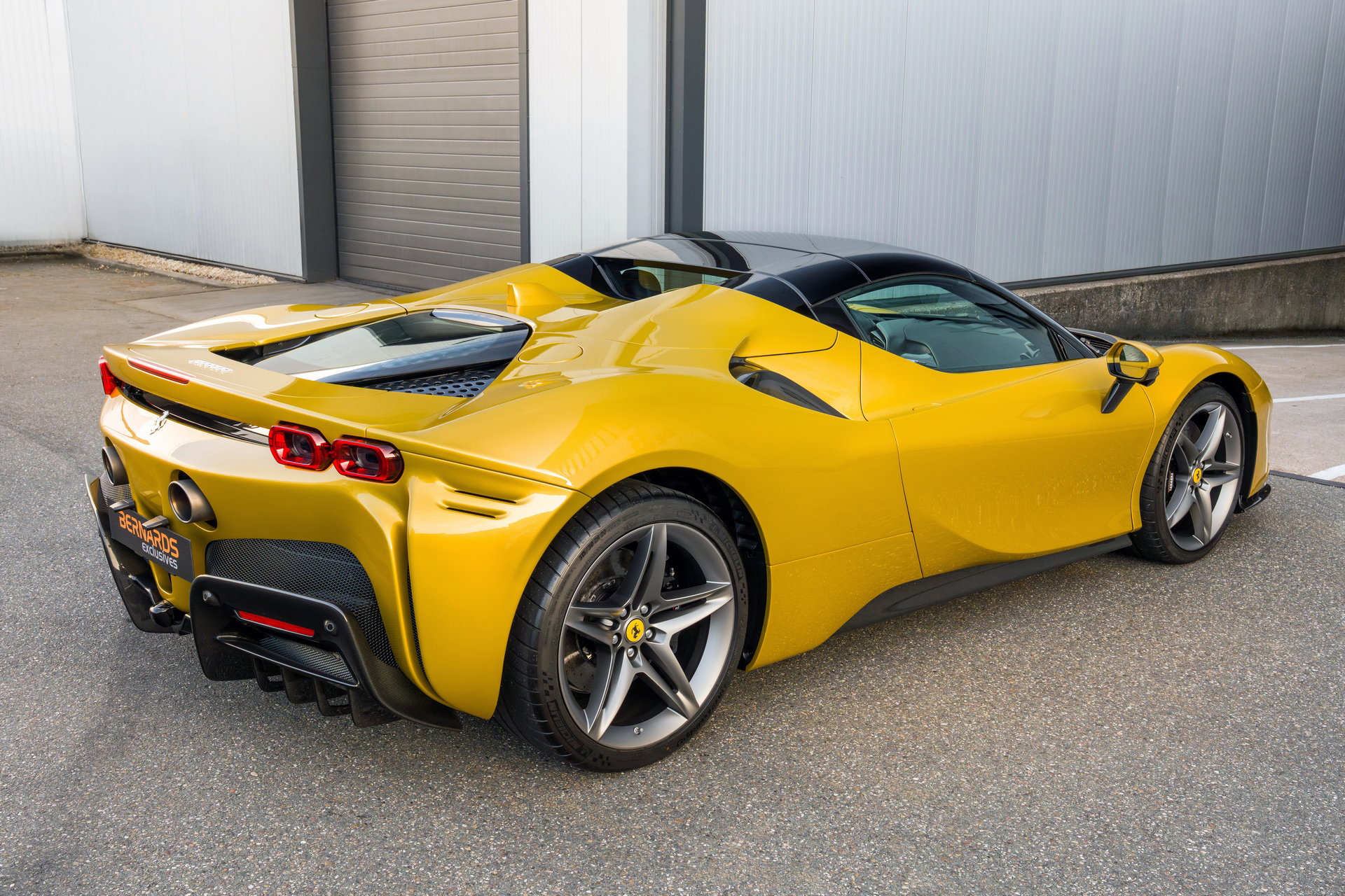 Ferrari SF90 Spider
