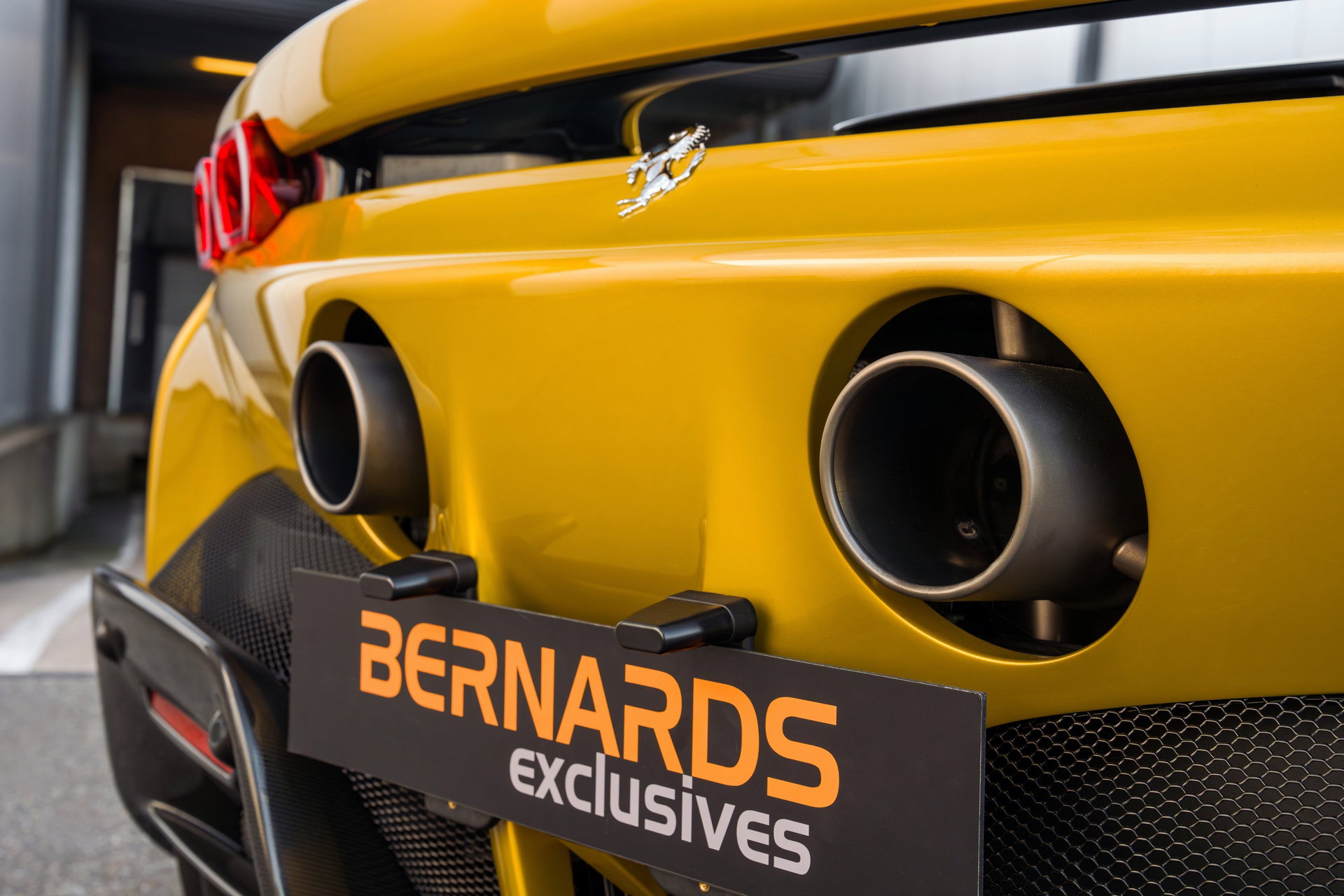 Ferrari SF90 Spider