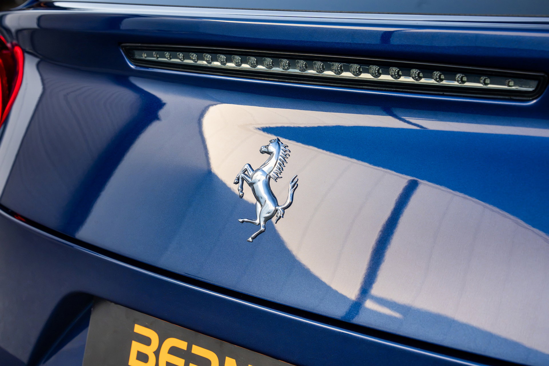 Ferrari GTC4Lusso 6.3 V12