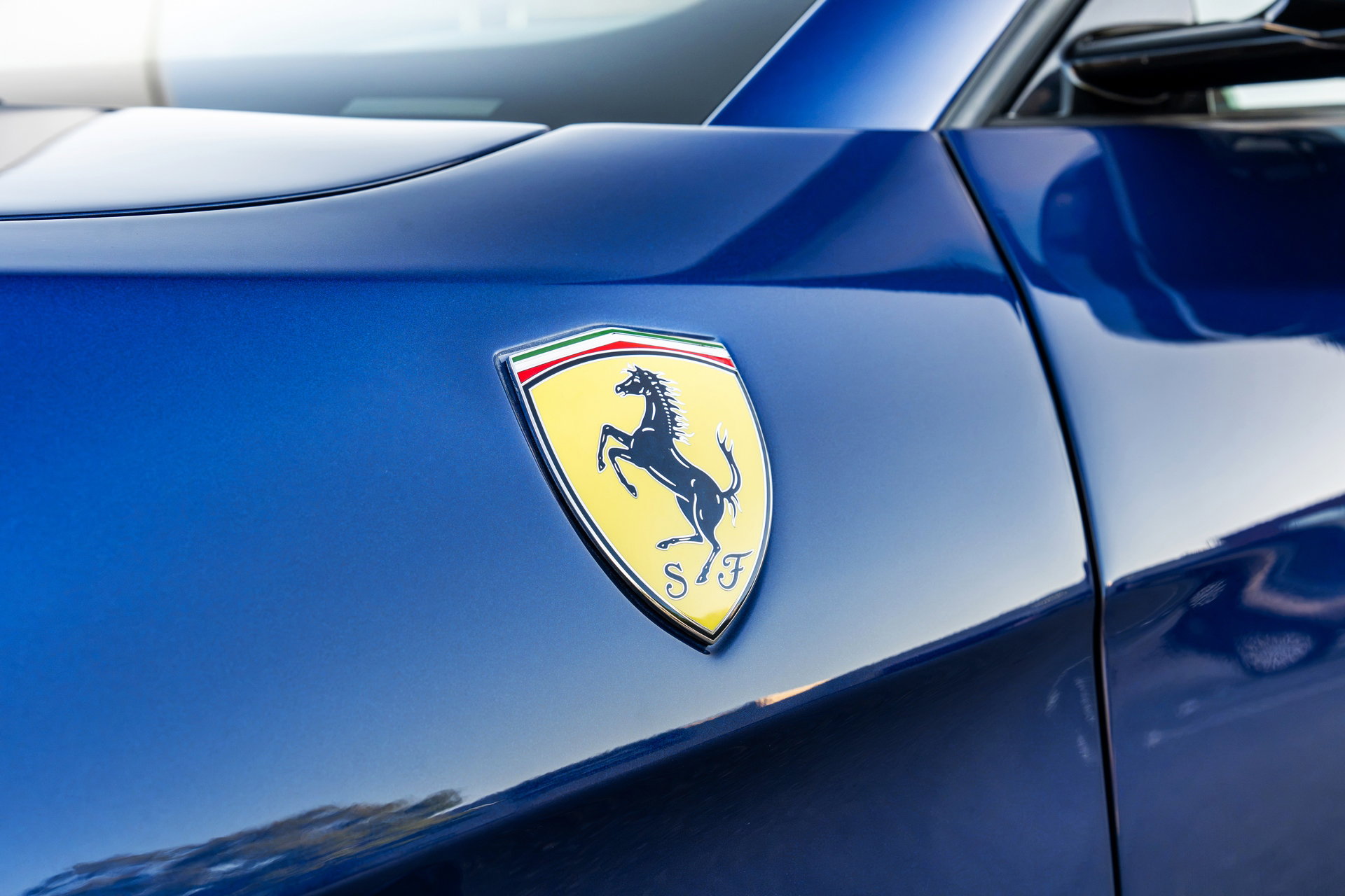 Ferrari GTC4Lusso 6.3 V12