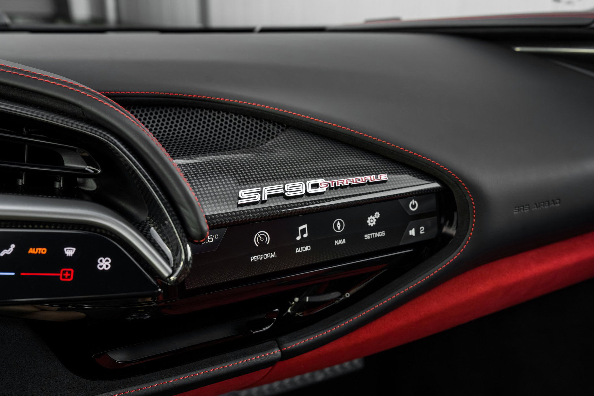 Ferrari SF90 Stradale