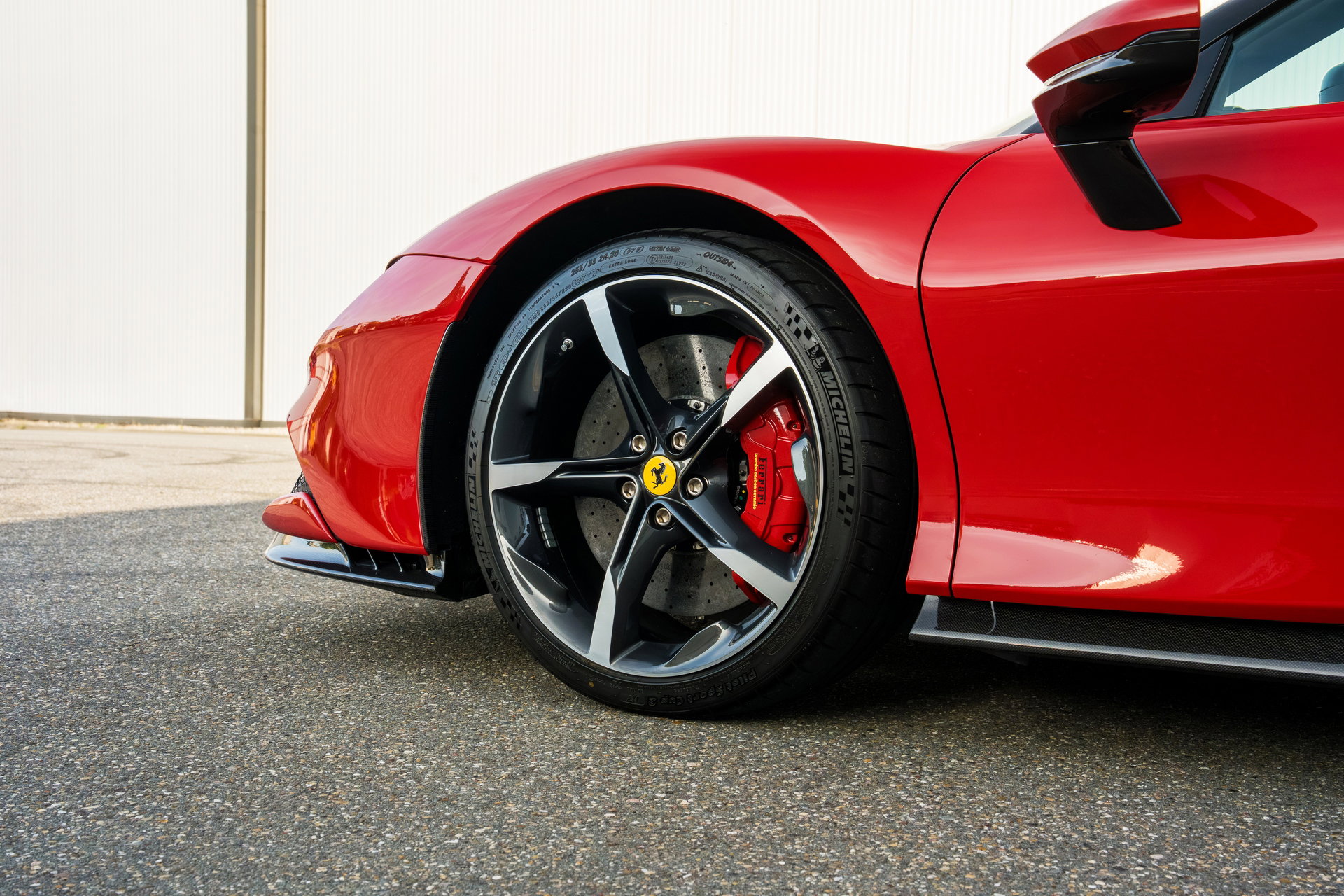Ferrari SF90 Stradale