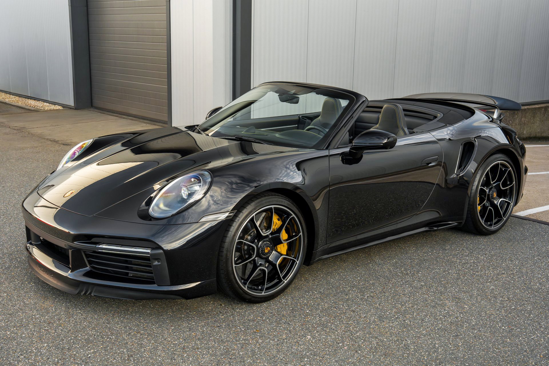 Porsche 911 (992) Turbo S Cabriolet