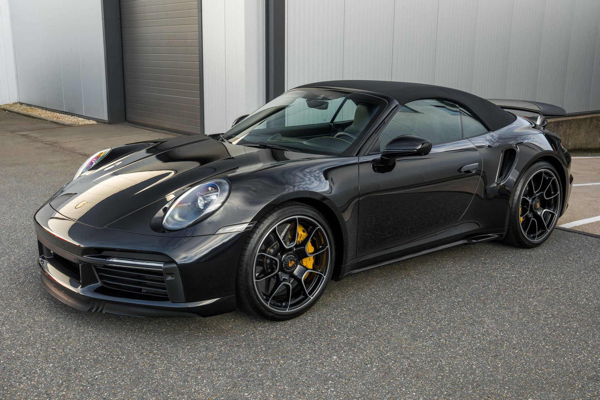 Porsche 911 (992) Turbo S Cabriolet