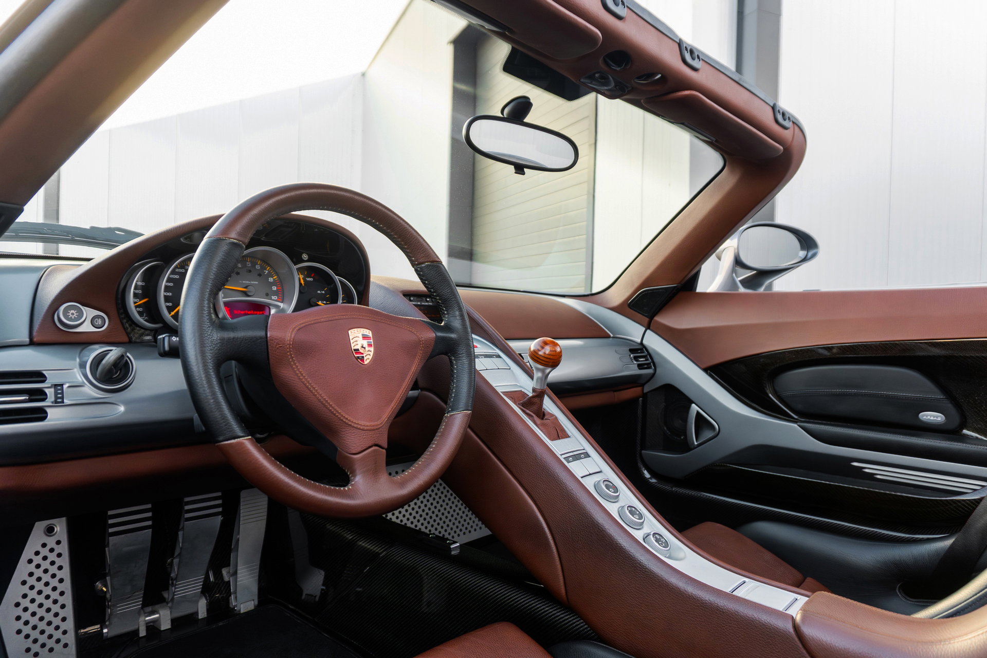 Porsche Carrera GT
