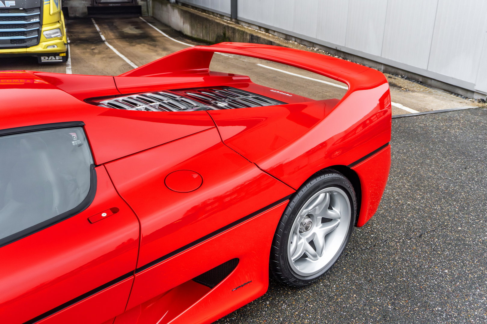 Ferrari F50