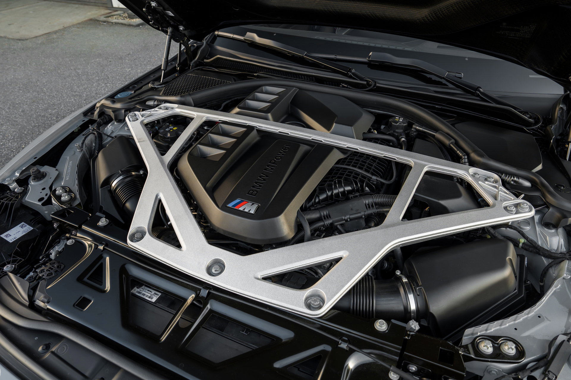 BMW M4 CS