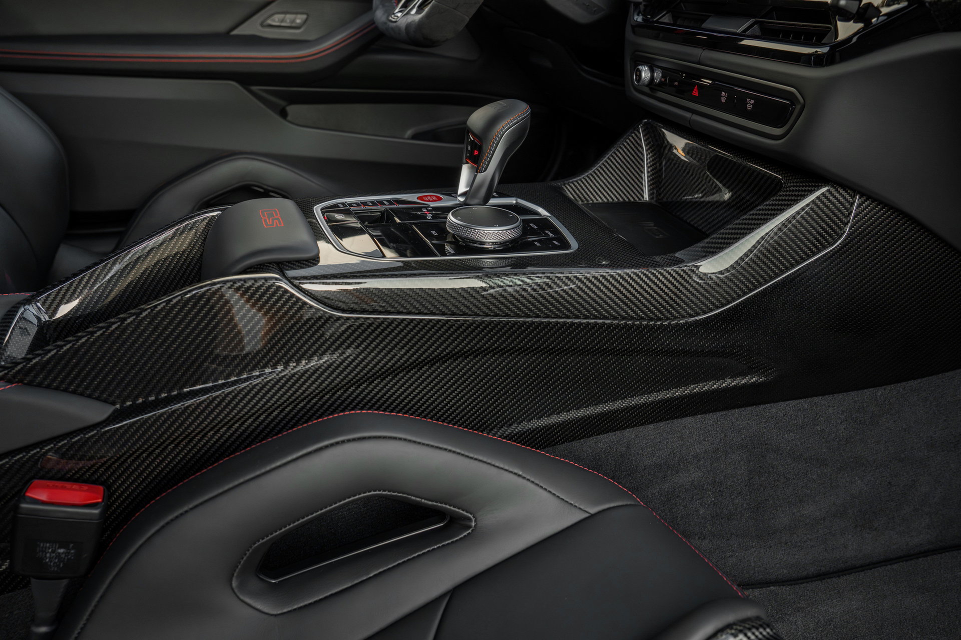 BMW M4 CS