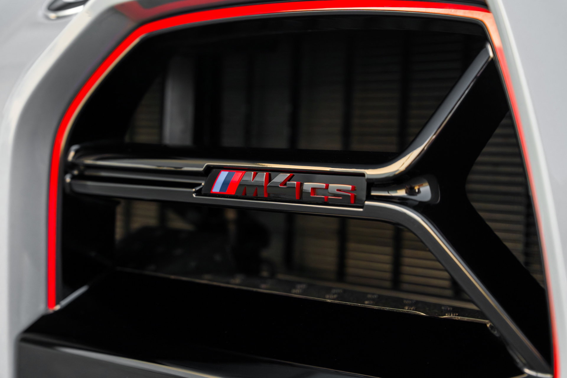 BMW M4 CS