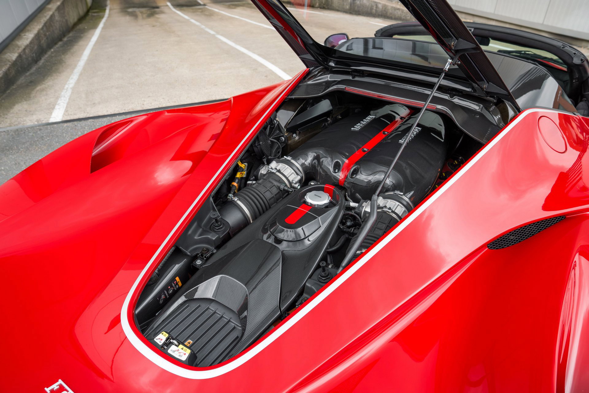 Ferrari LaFerrari Aperta