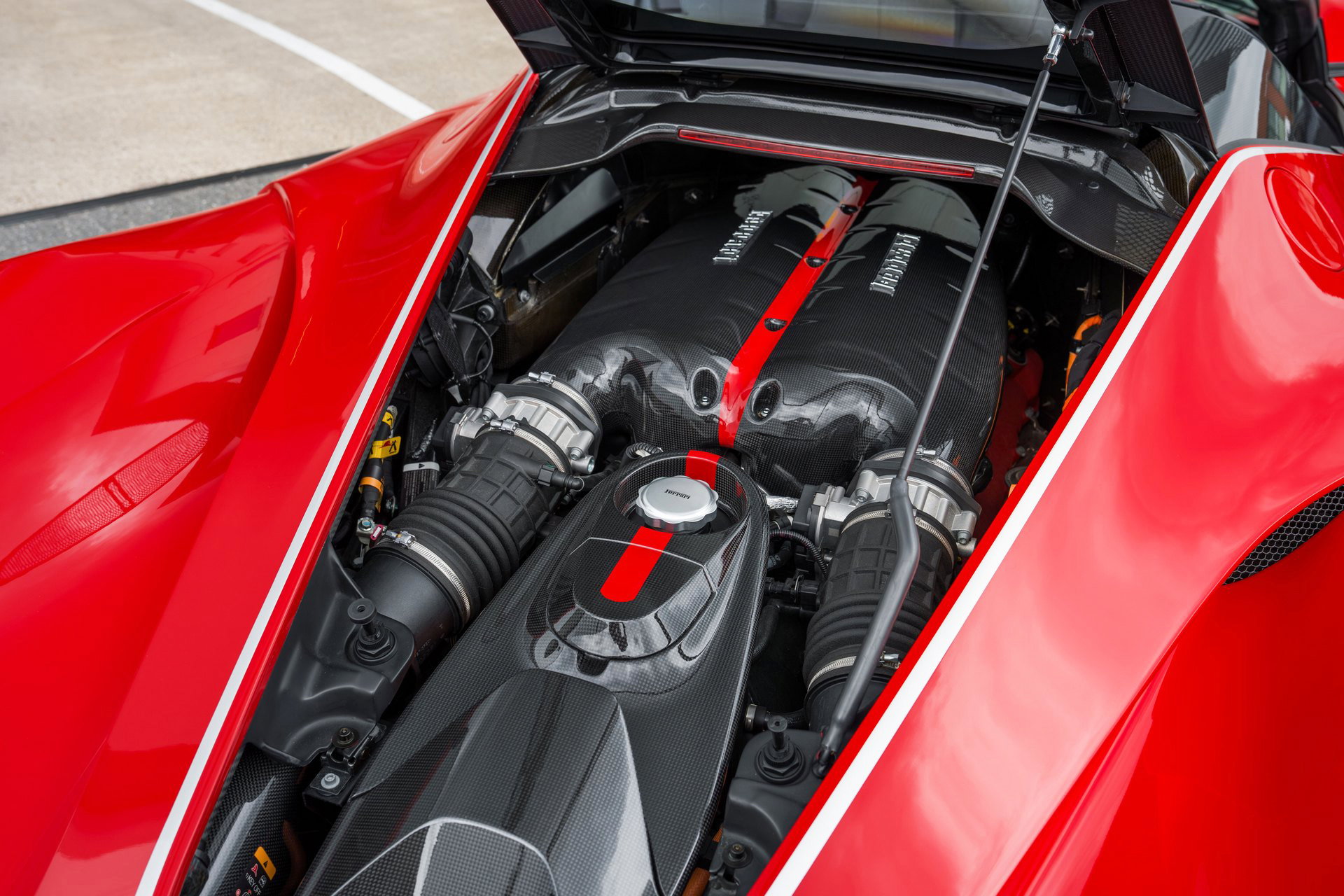 Ferrari LaFerrari Aperta
