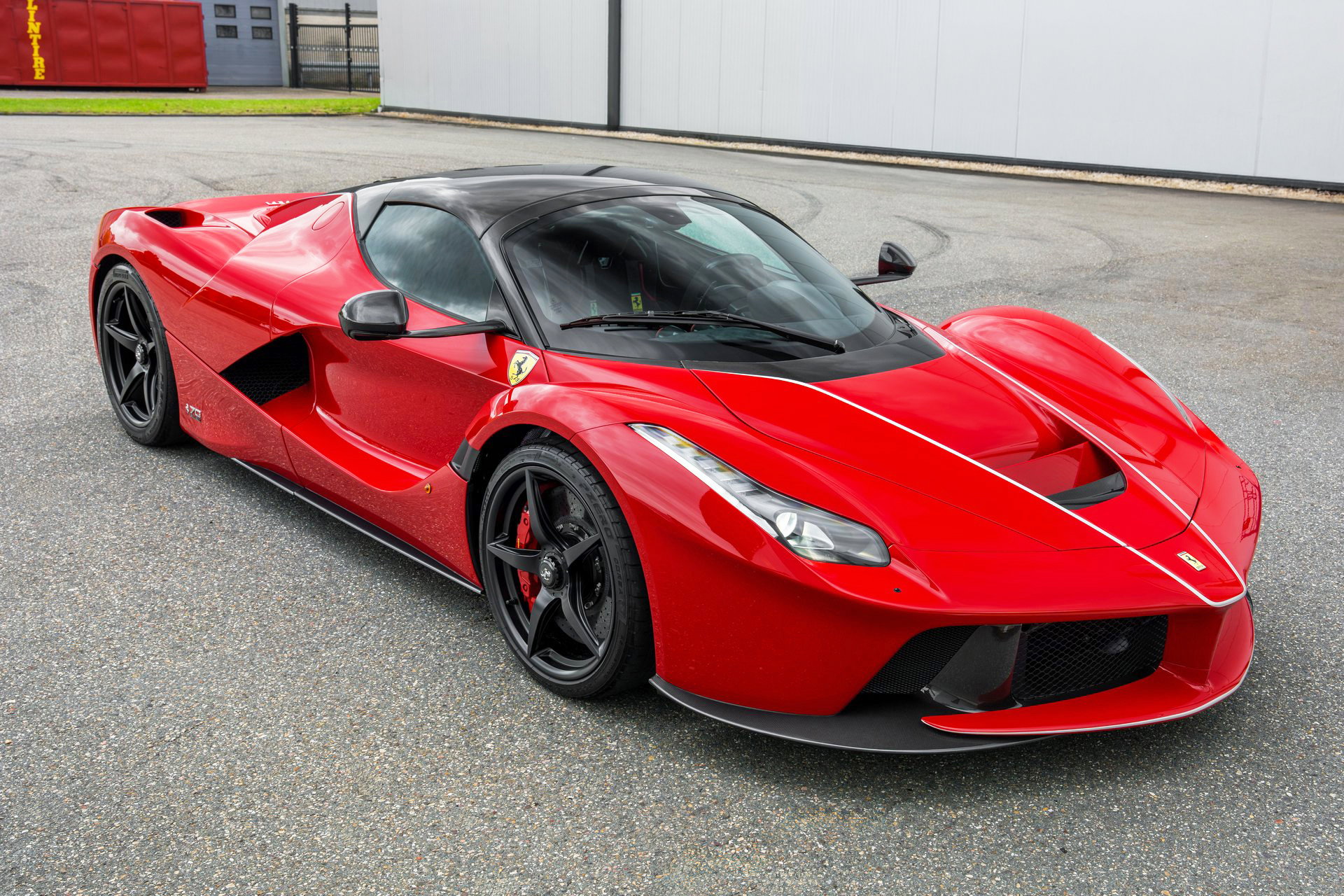 Ferrari LaFerrari Aperta
