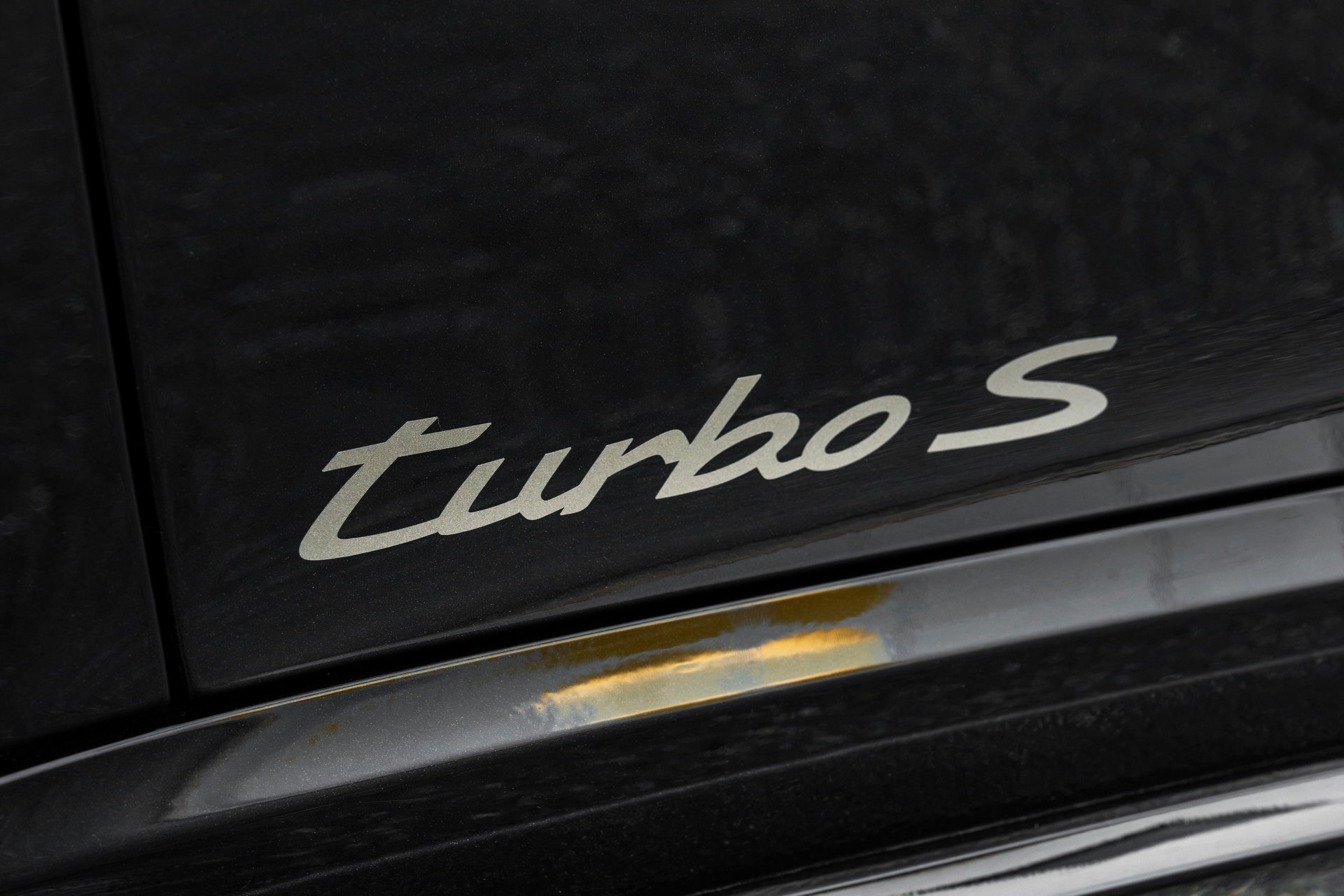 Porsche 911 (992.2) Turbo S Cabriolet