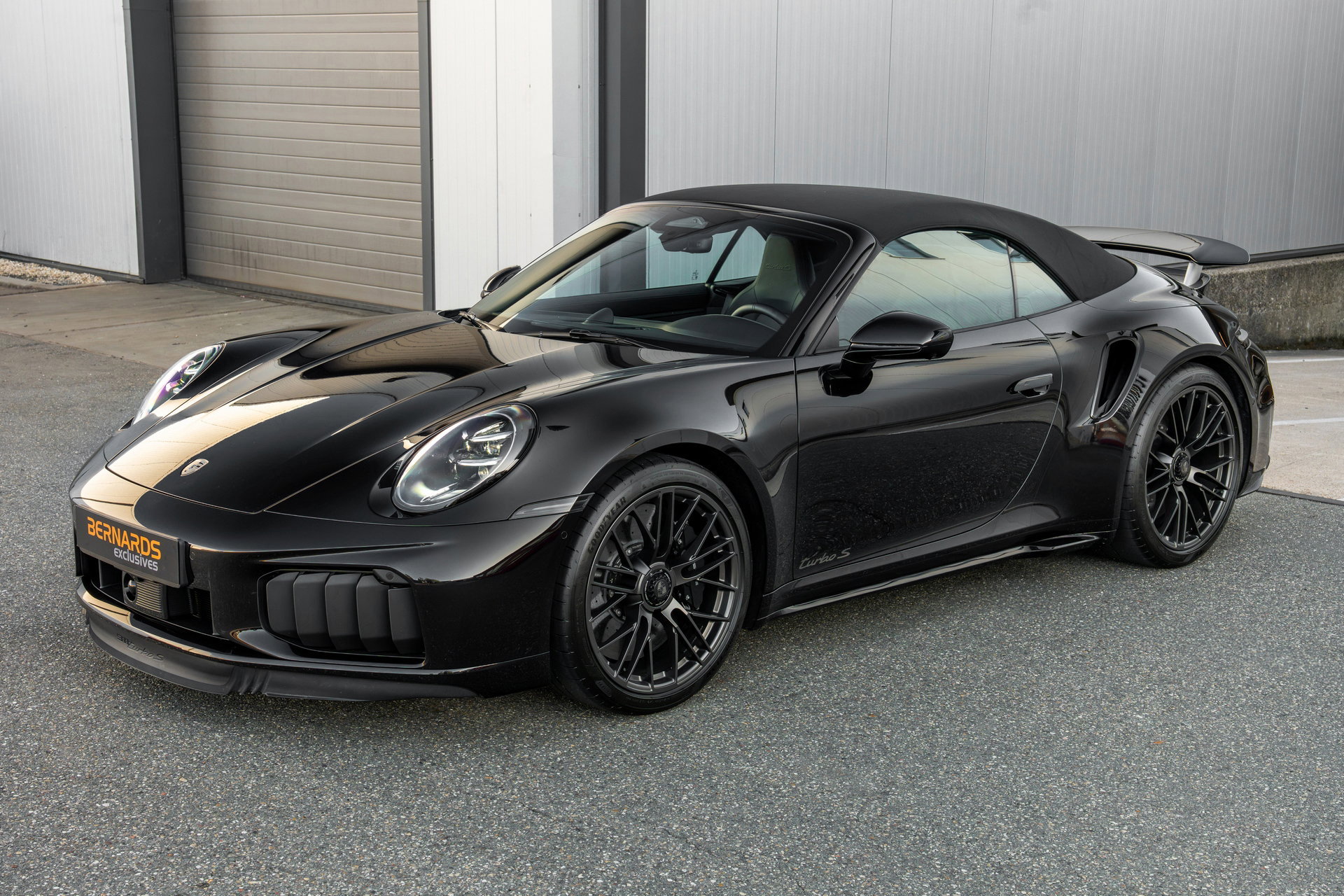 Porsche 911 (992.2) Turbo S Cabriolet