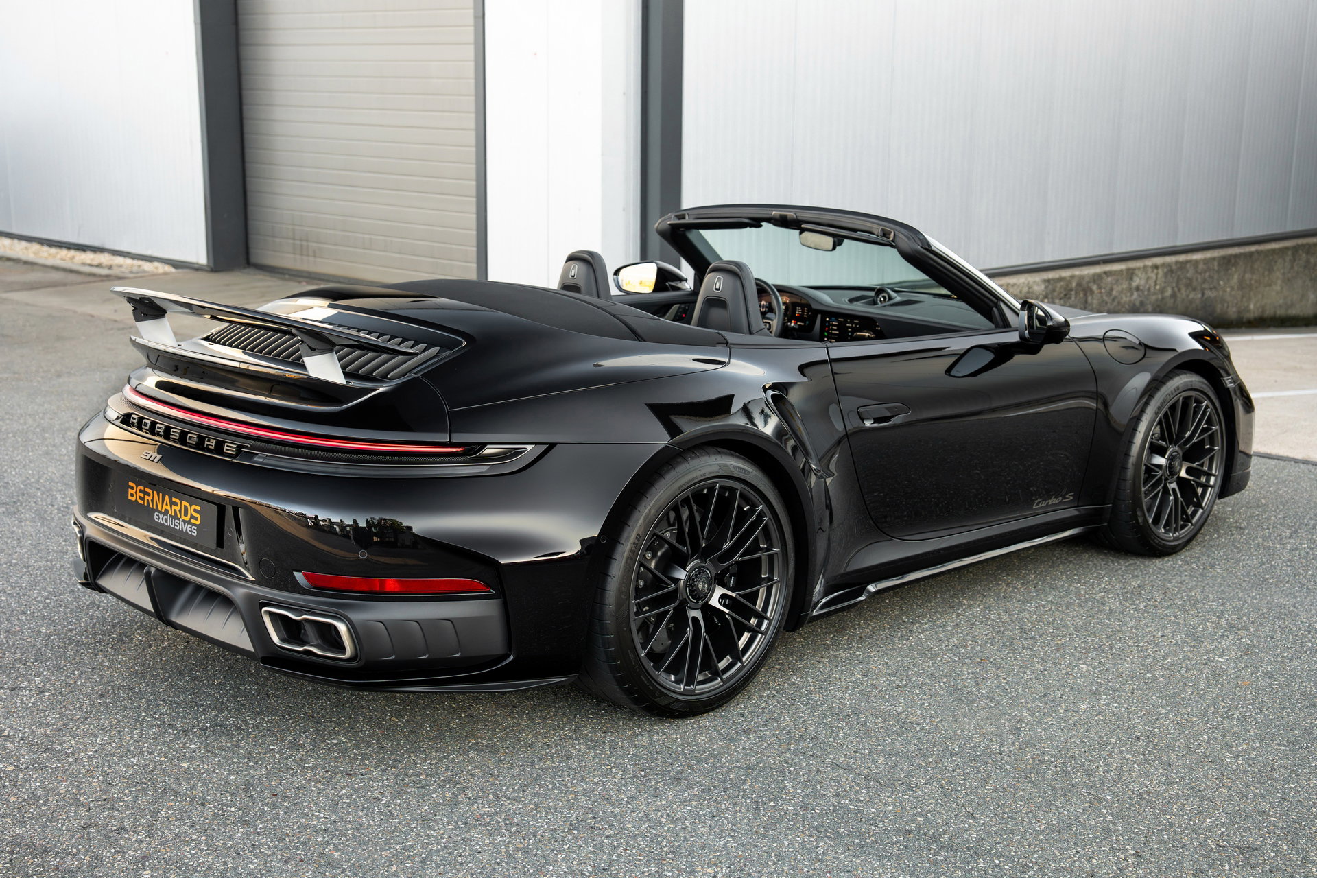 Porsche 911 (992.2) Turbo S Cabriolet