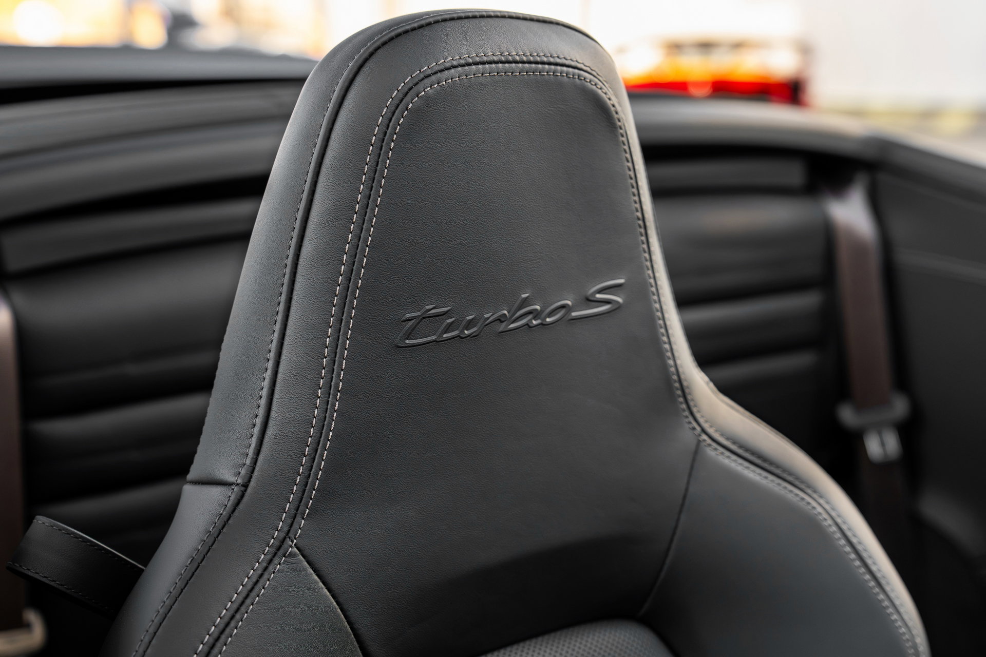 Porsche 911 (992.2) Turbo S Cabriolet