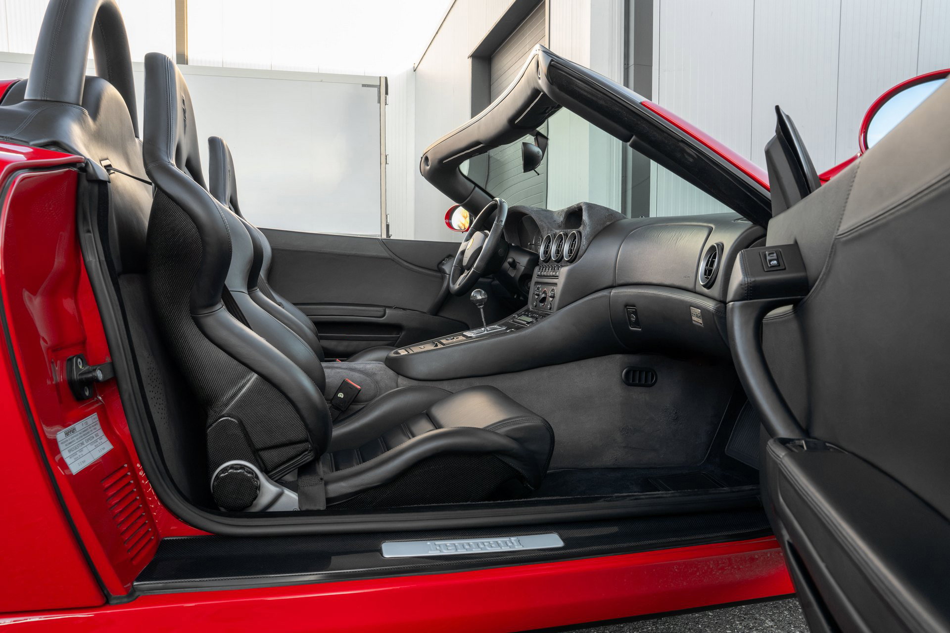 Ferrari 550 Barchetta Pininfarina