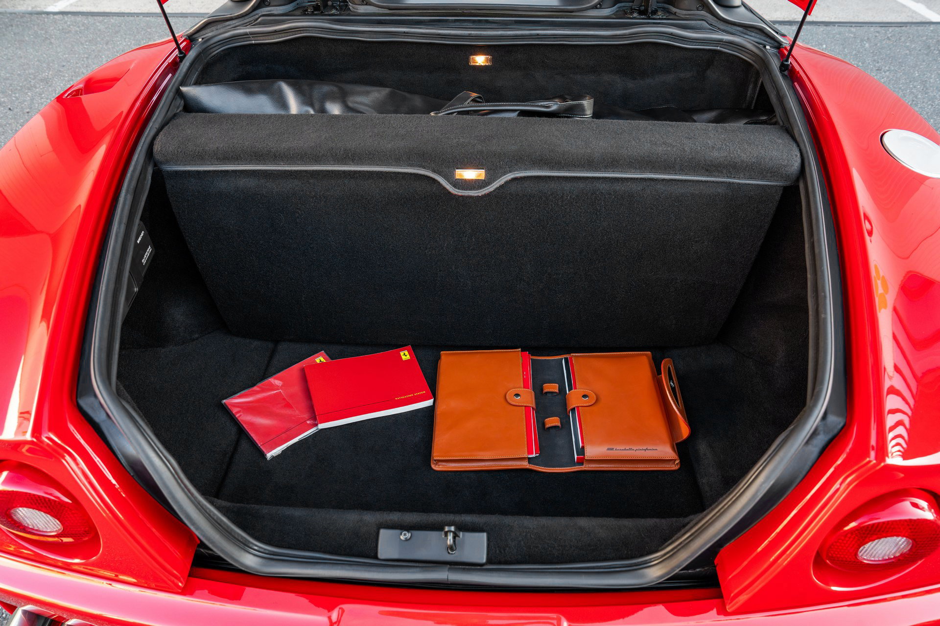 Ferrari 550 Barchetta Pininfarina