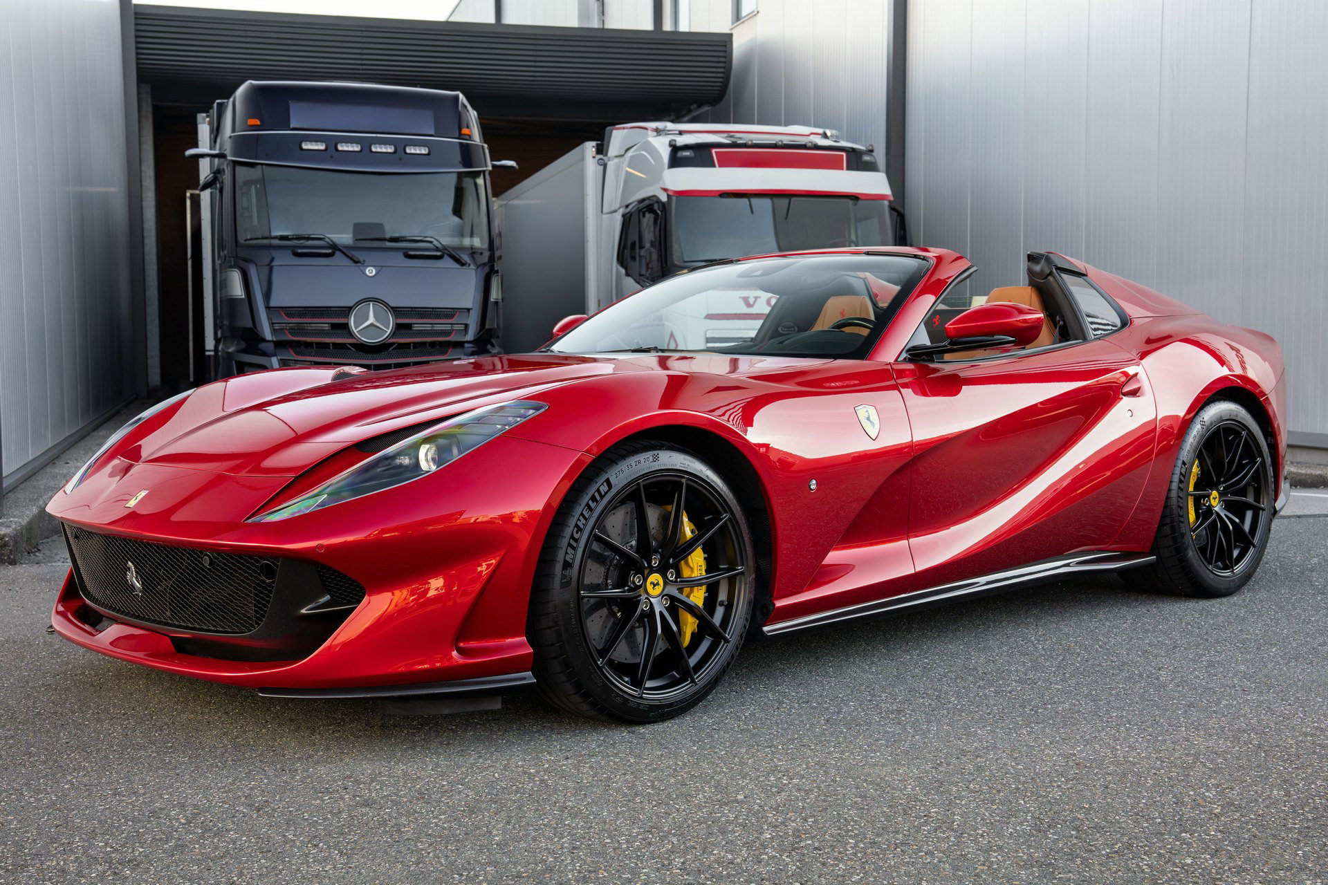 Ferrari 812 GTS