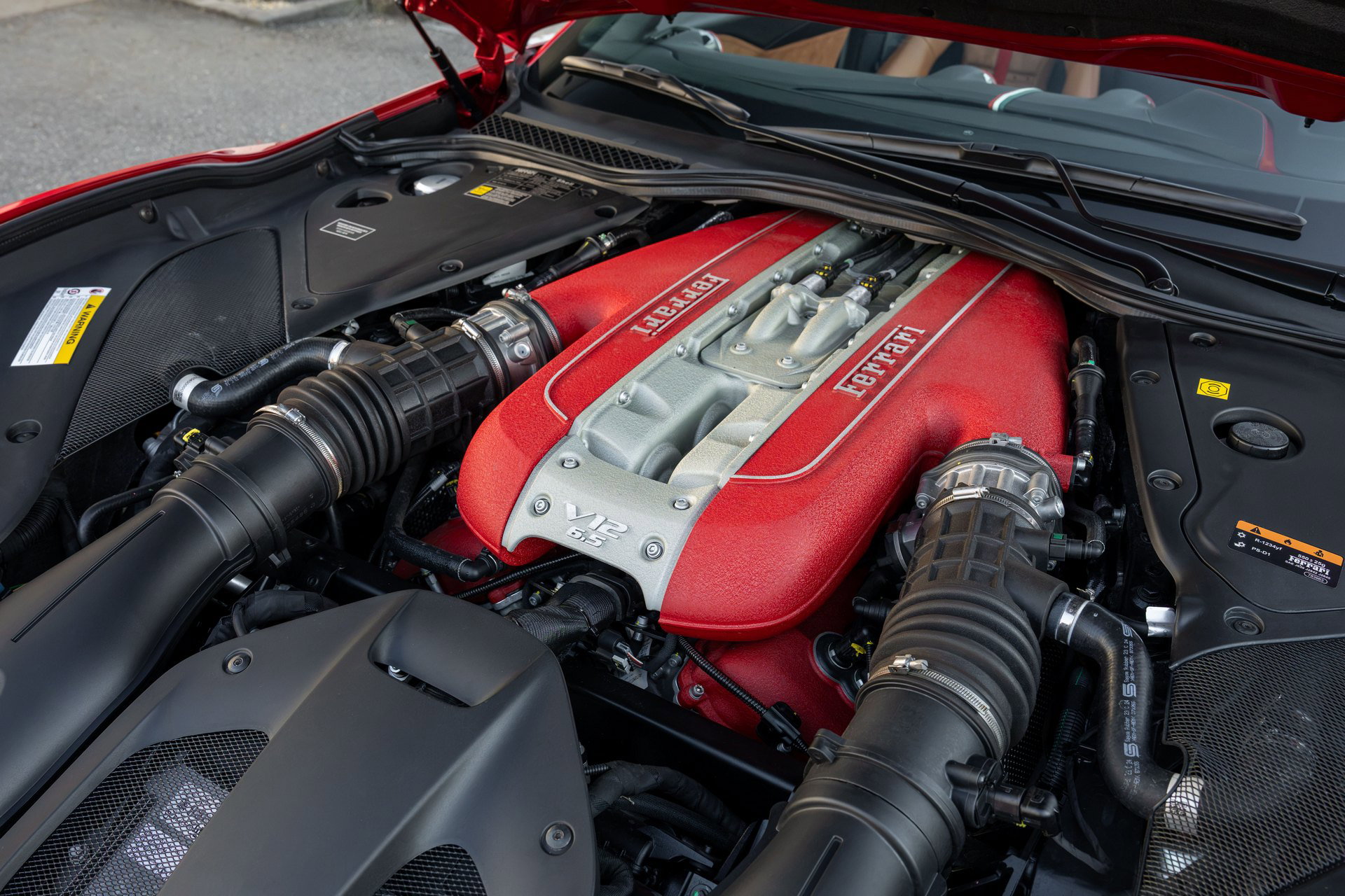 Ferrari 812 GTS