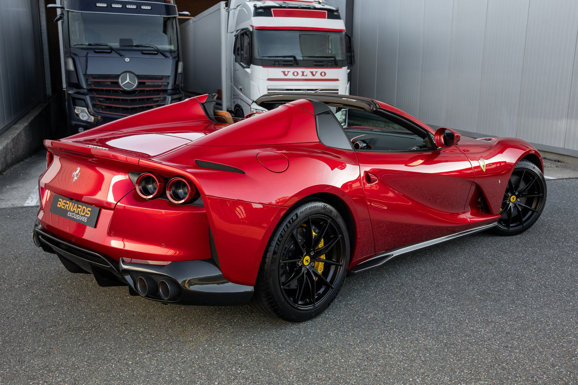 Ferrari 812 GTS