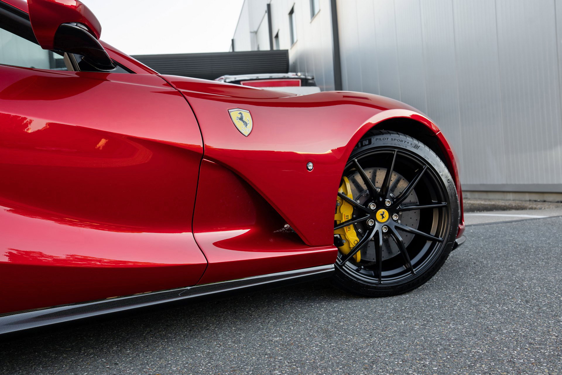Ferrari 812 GTS