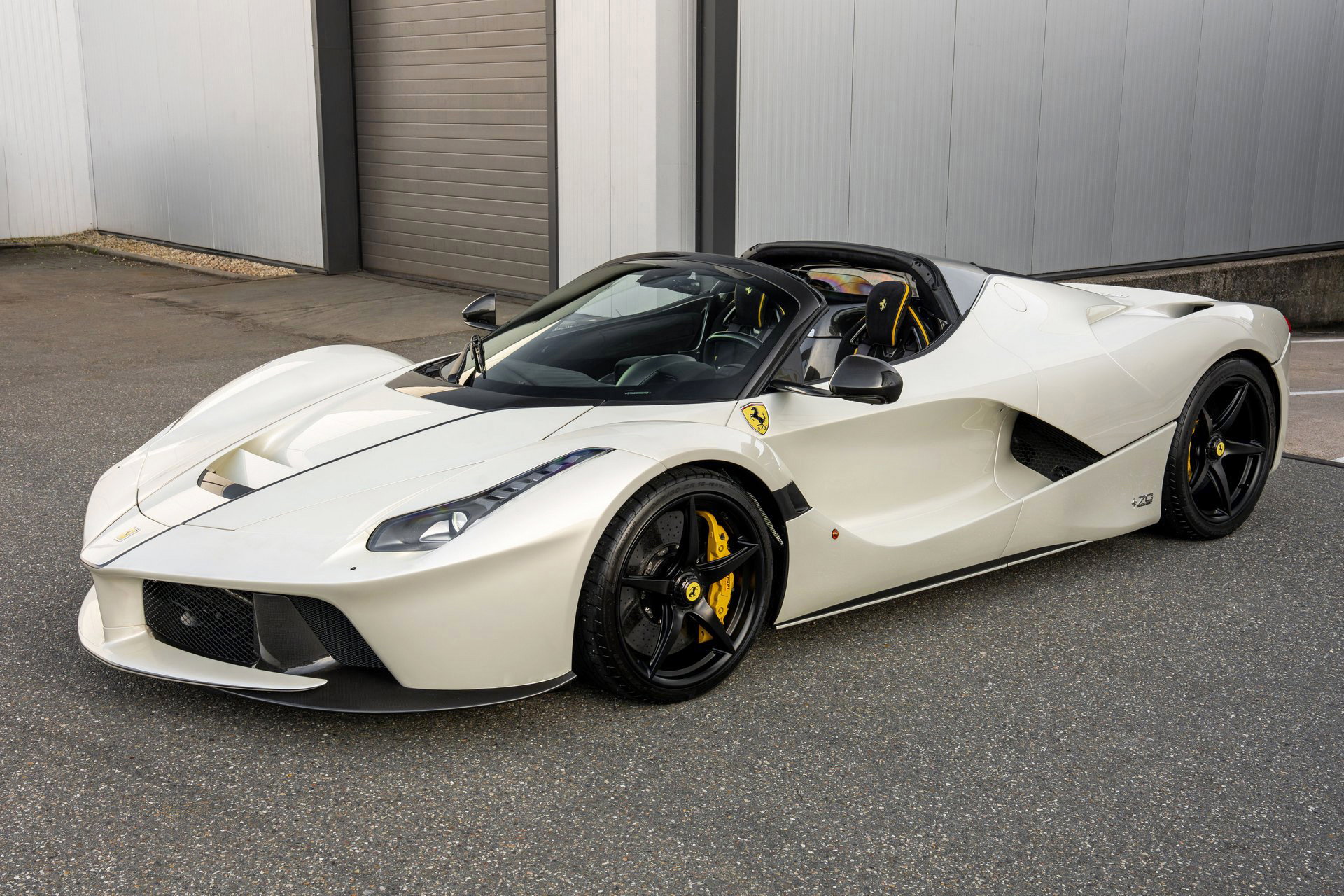 Ferrari LaFerrari Aperta