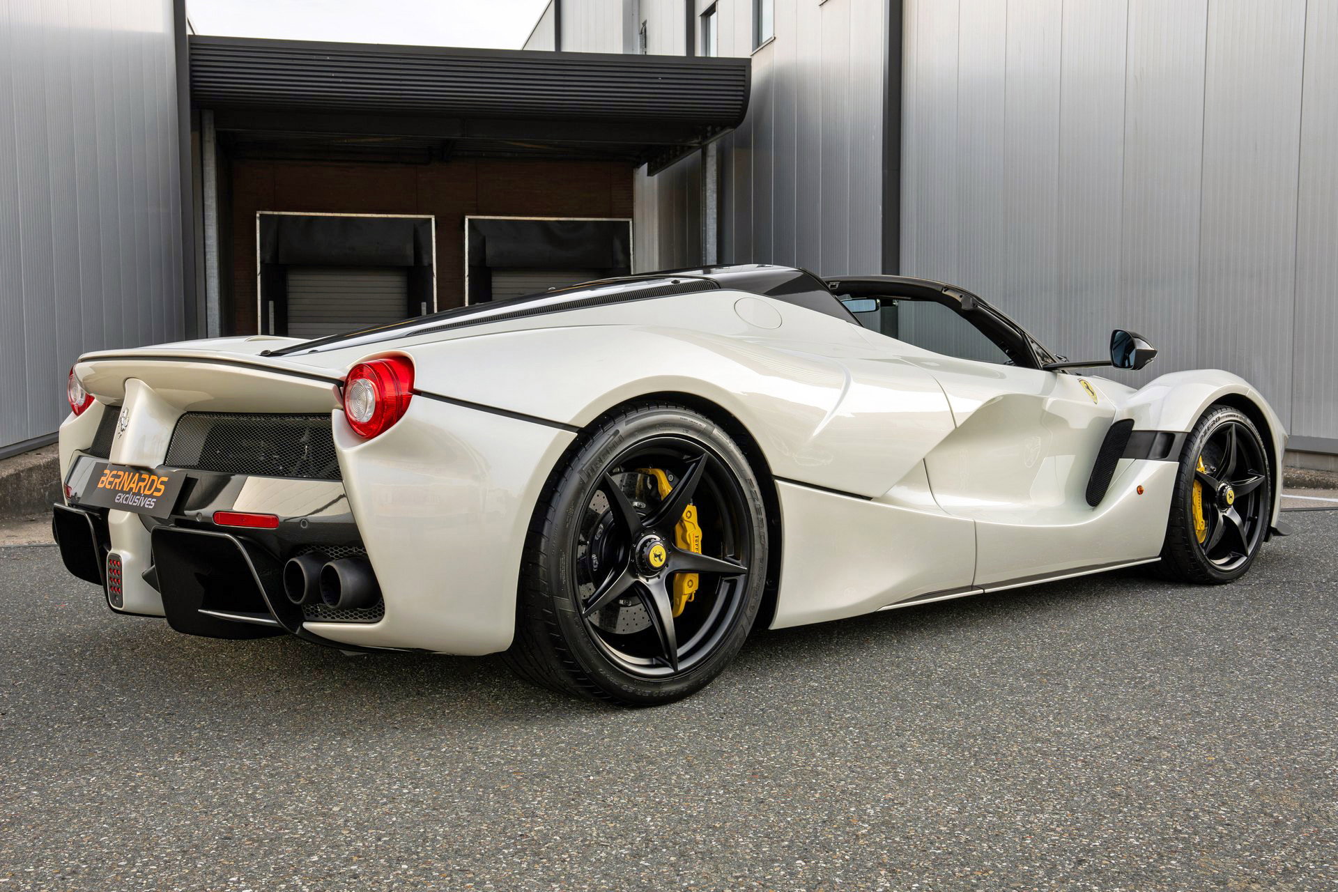 Ferrari LaFerrari Aperta