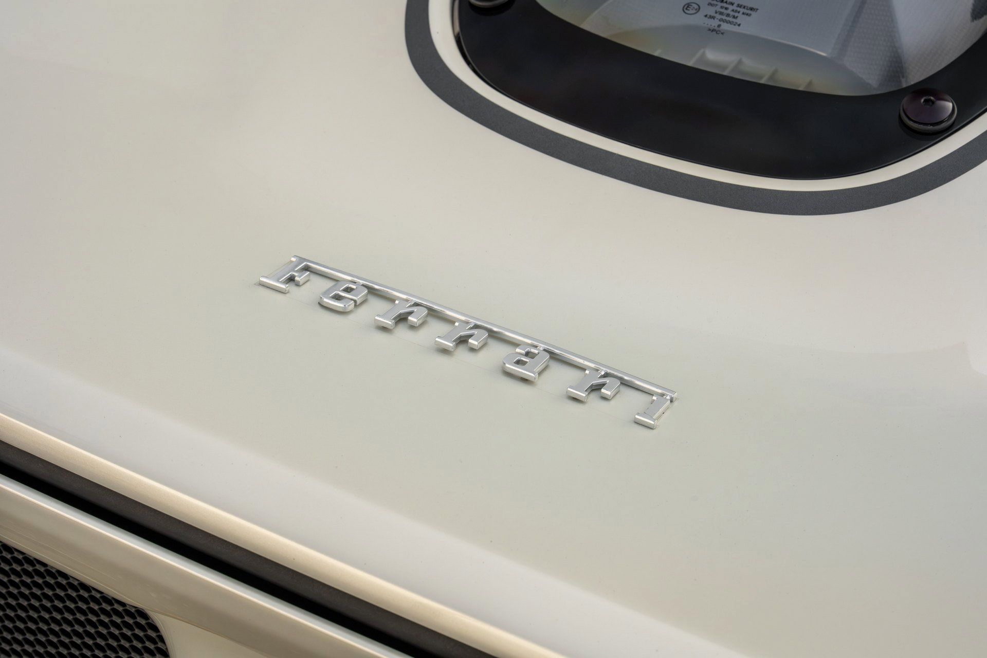 Ferrari LaFerrari Aperta