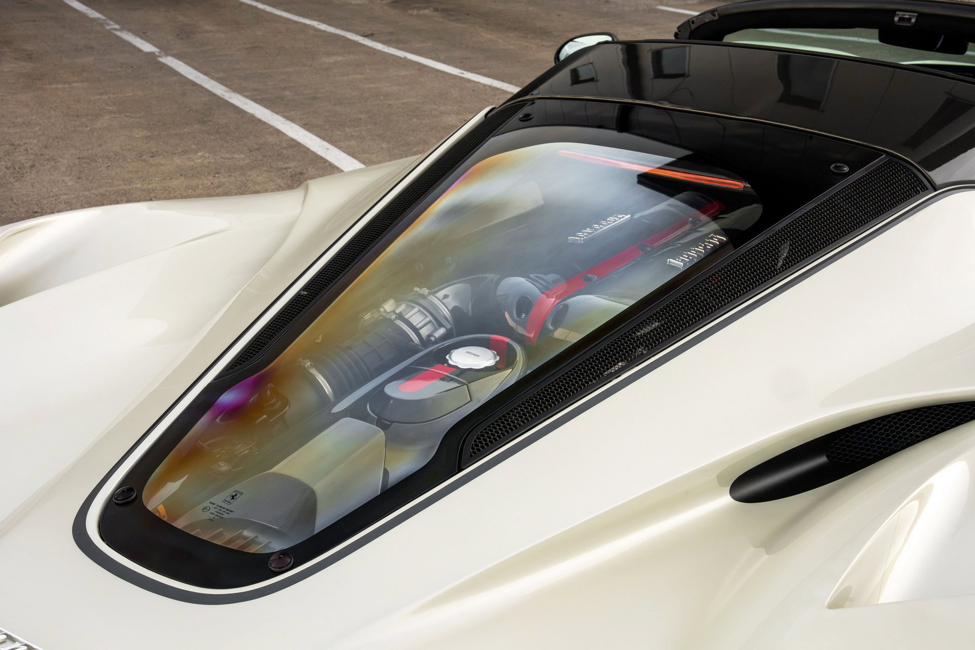 Ferrari LaFerrari Aperta