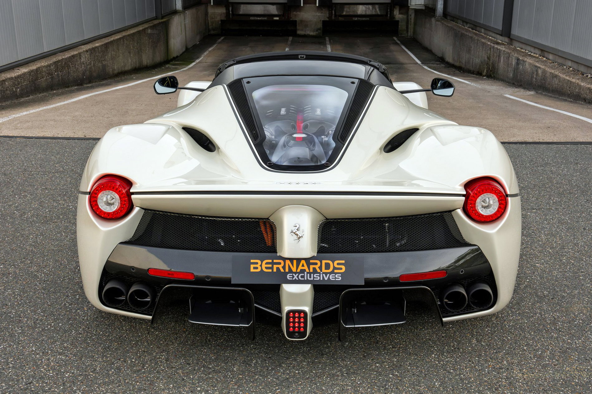 Ferrari LaFerrari Aperta