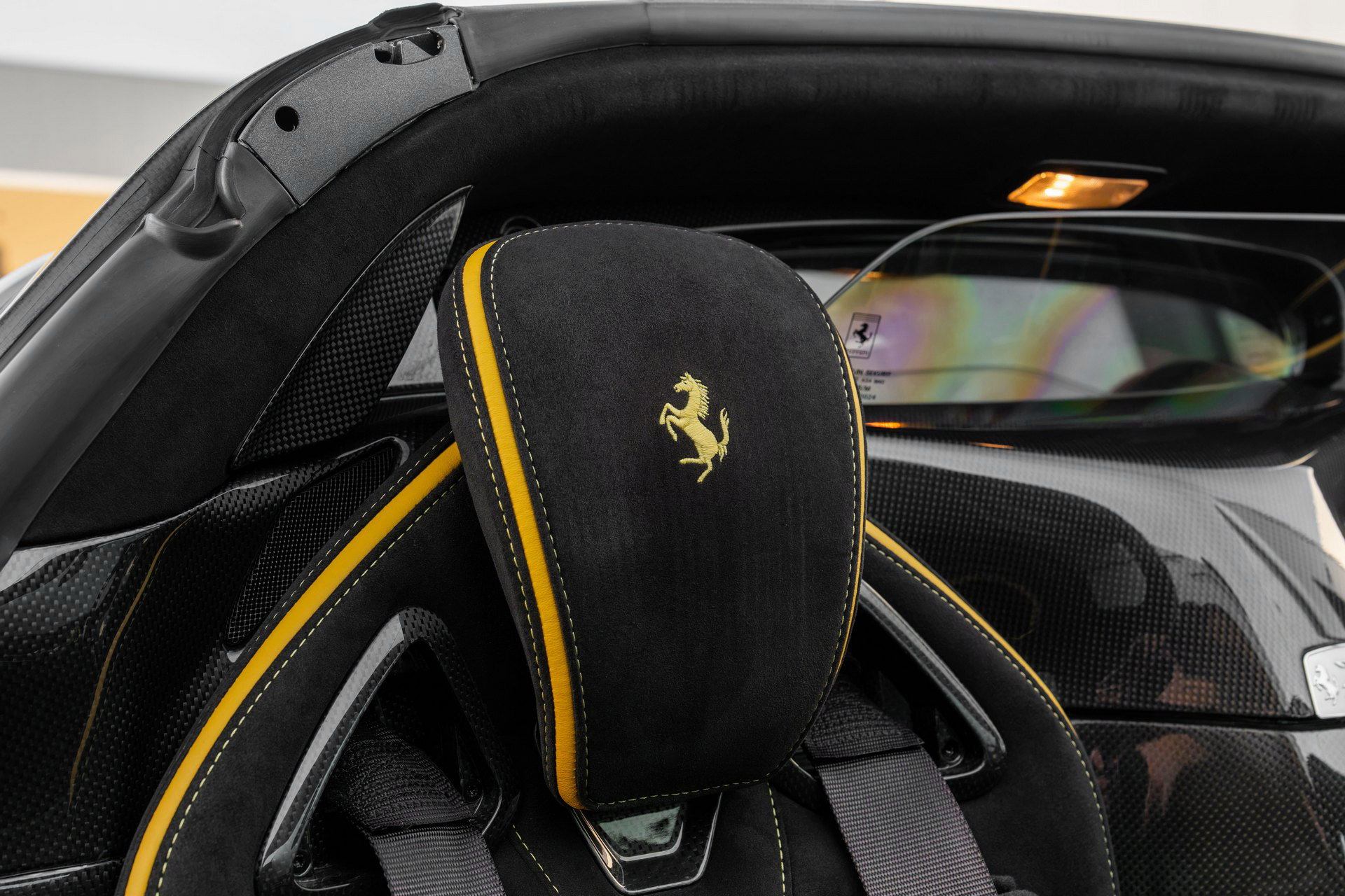 Ferrari LaFerrari Aperta