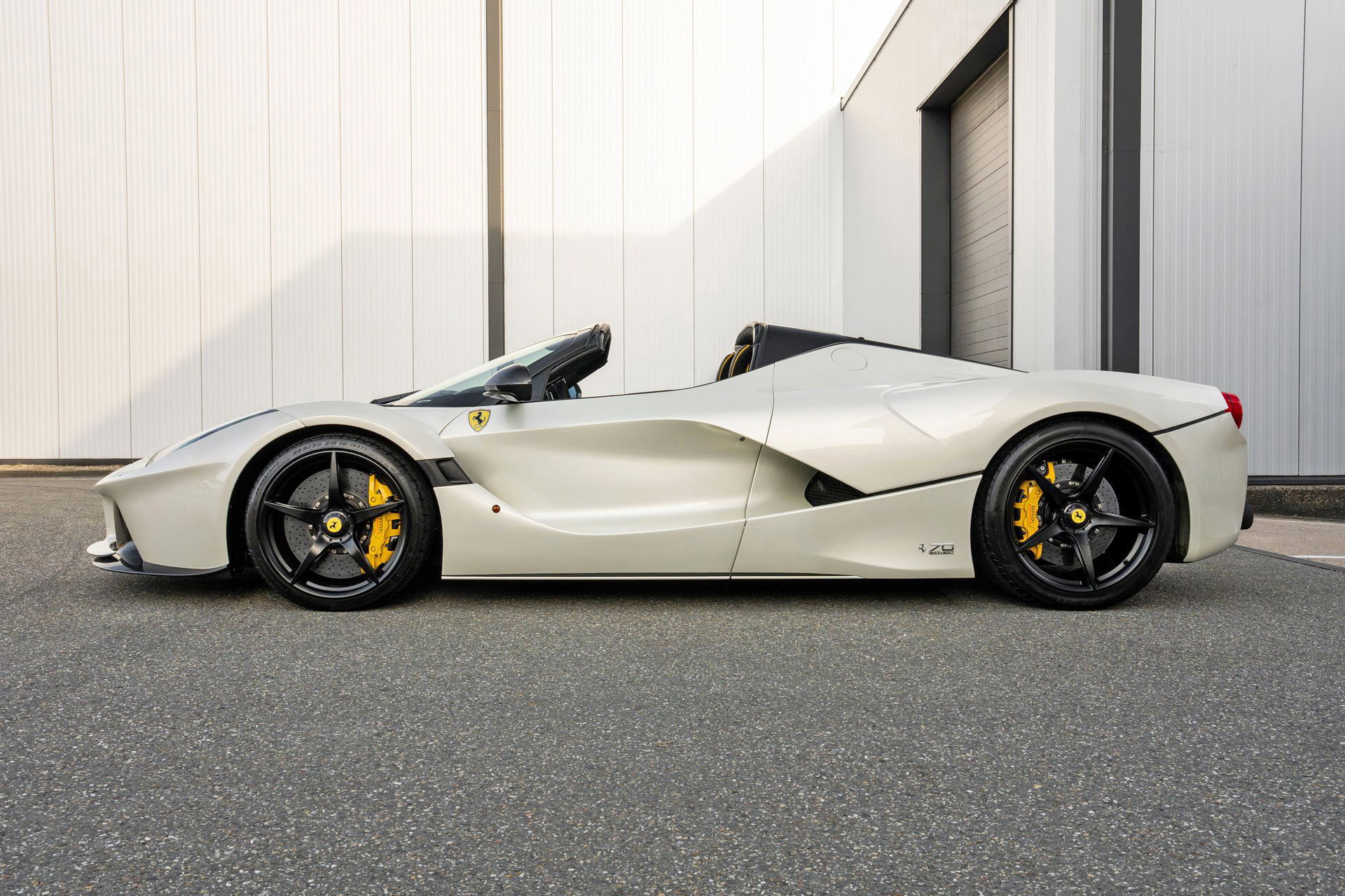 Ferrari LaFerrari Aperta