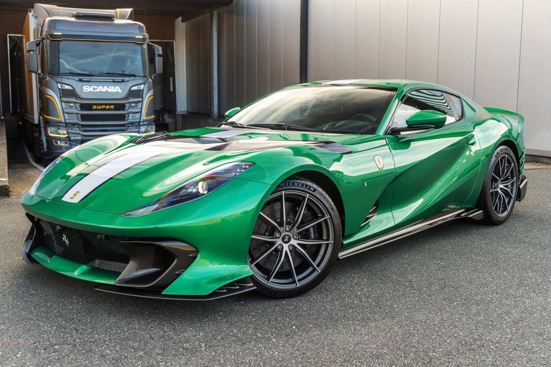 Ferrari 812 Competizione
