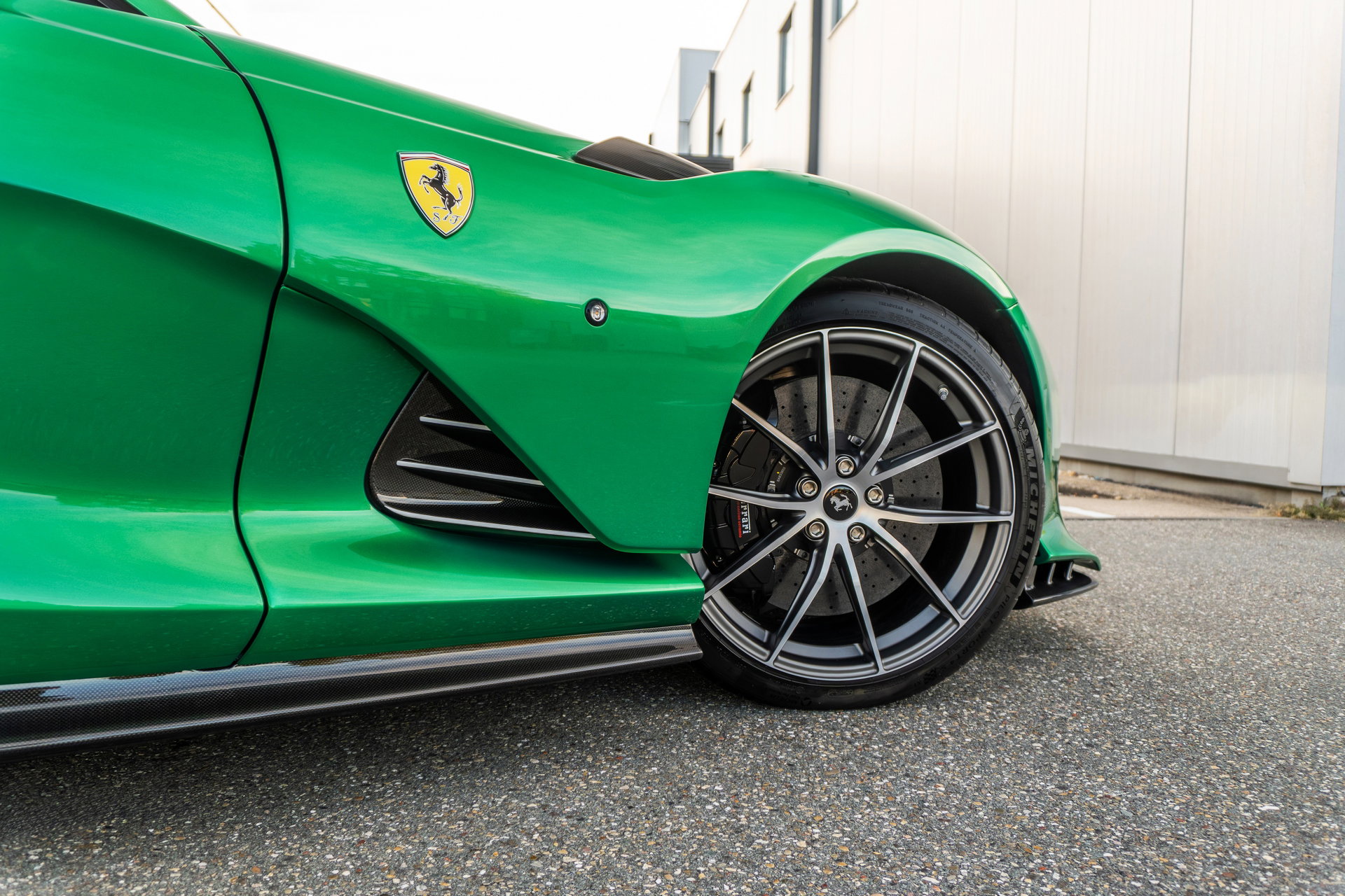 Ferrari 812 Competizione