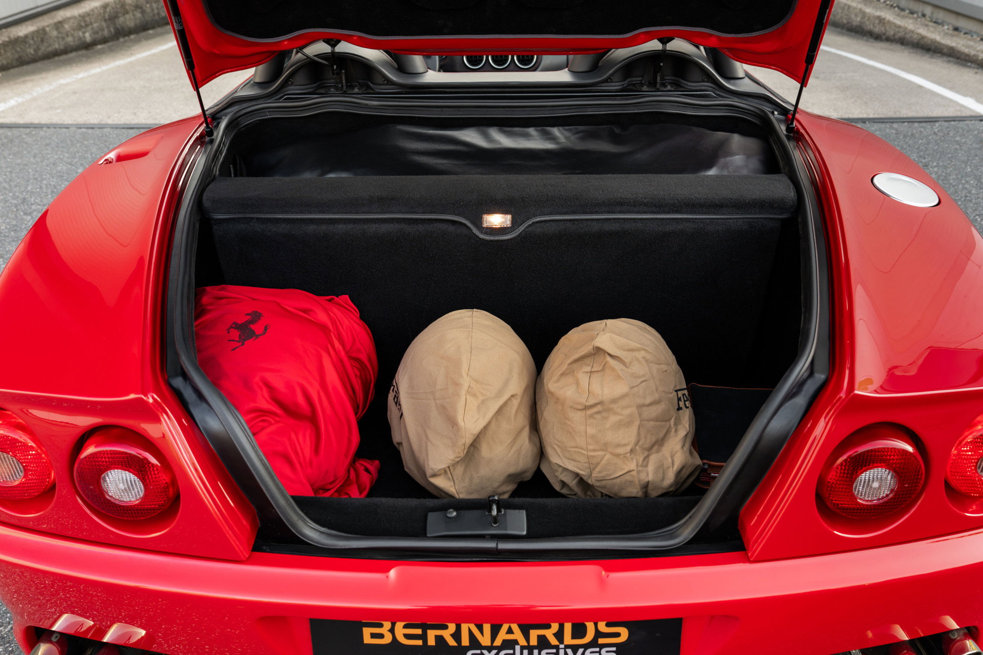Ferrari 550 Barchetta Pininfarina