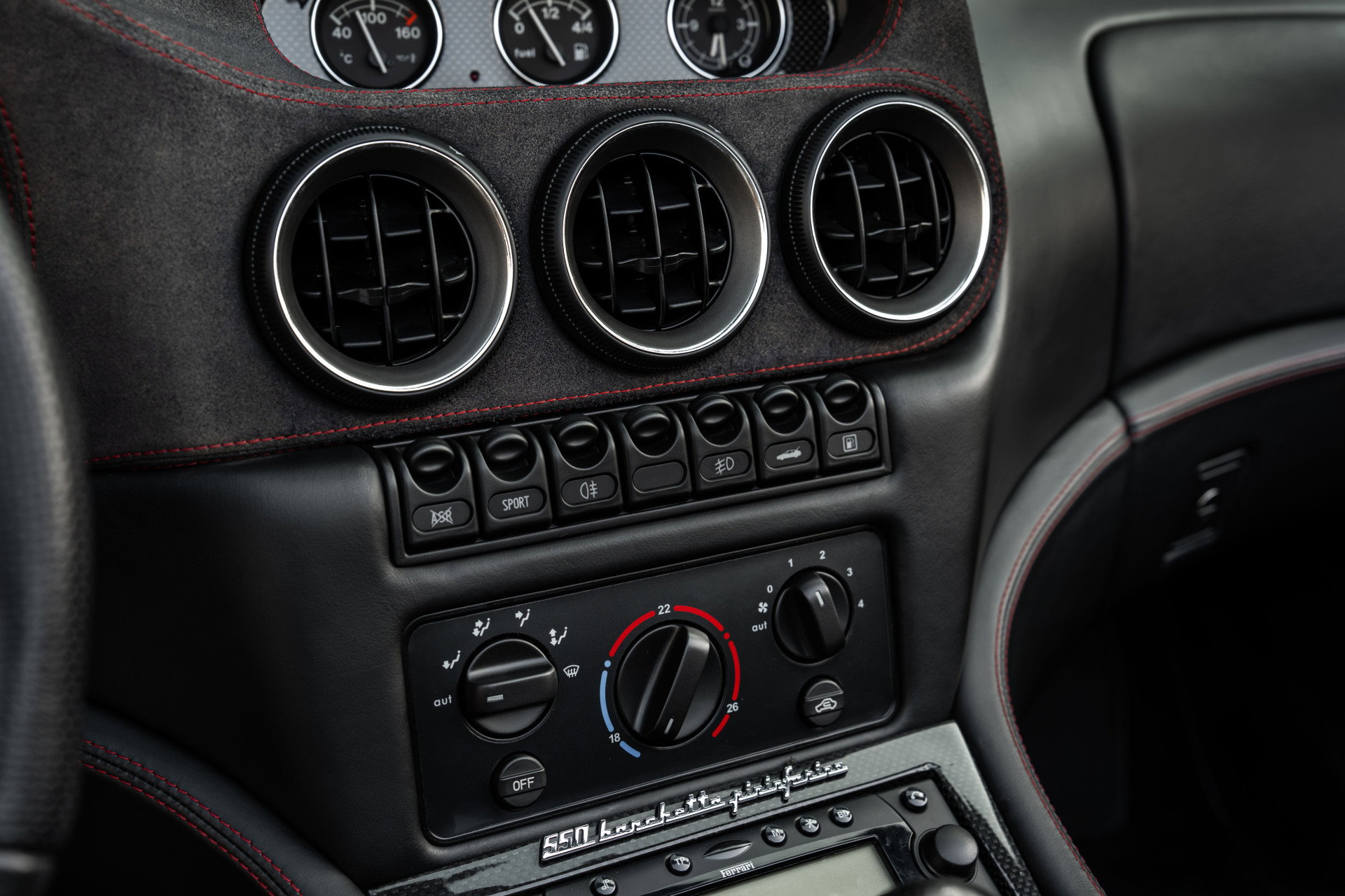 Ferrari 550 Barchetta Pininfarina